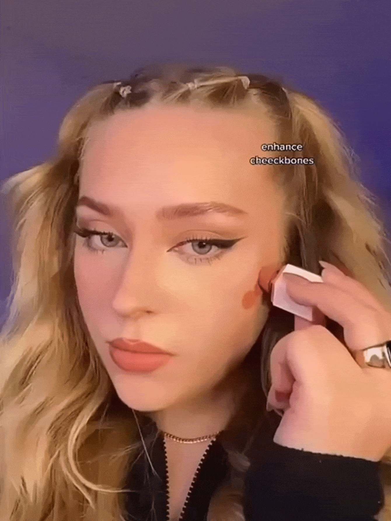 Рідкі рум'яна COLOR BLOOM LIQUID BLUSH MATTE FINISH-RISKY BUSINESS | SHEGLAM
