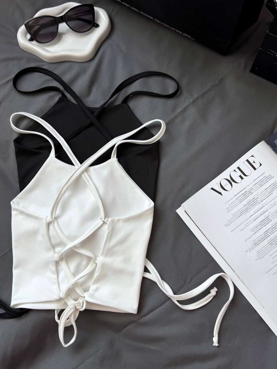 Майка-топ на шнурівках