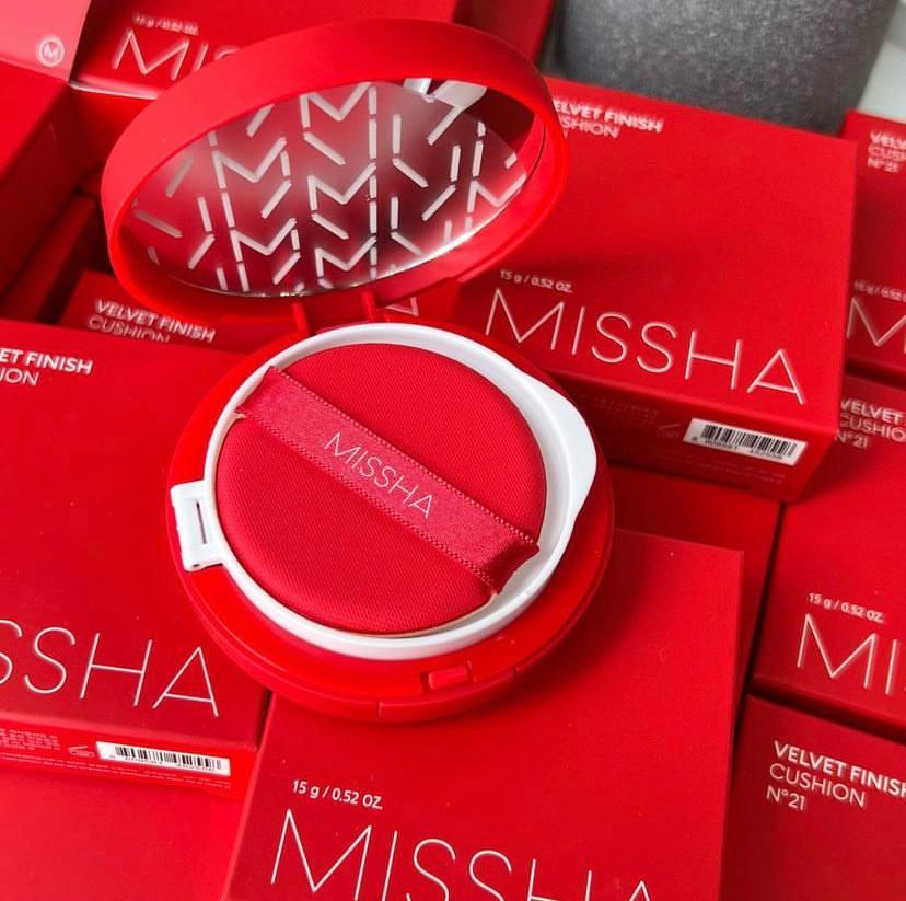 Тональний кушон червоний (21 відтінок) Missha Velvet Finish