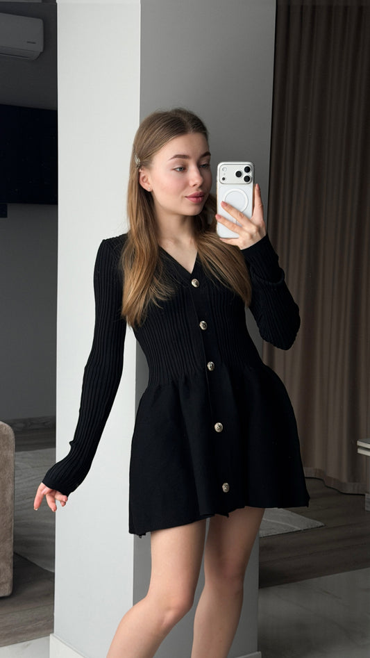 Сукня у стилі Old Money коротка