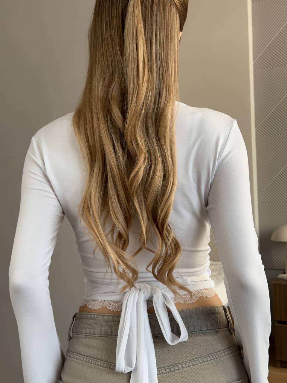 Кофтинка з мереживом на запах