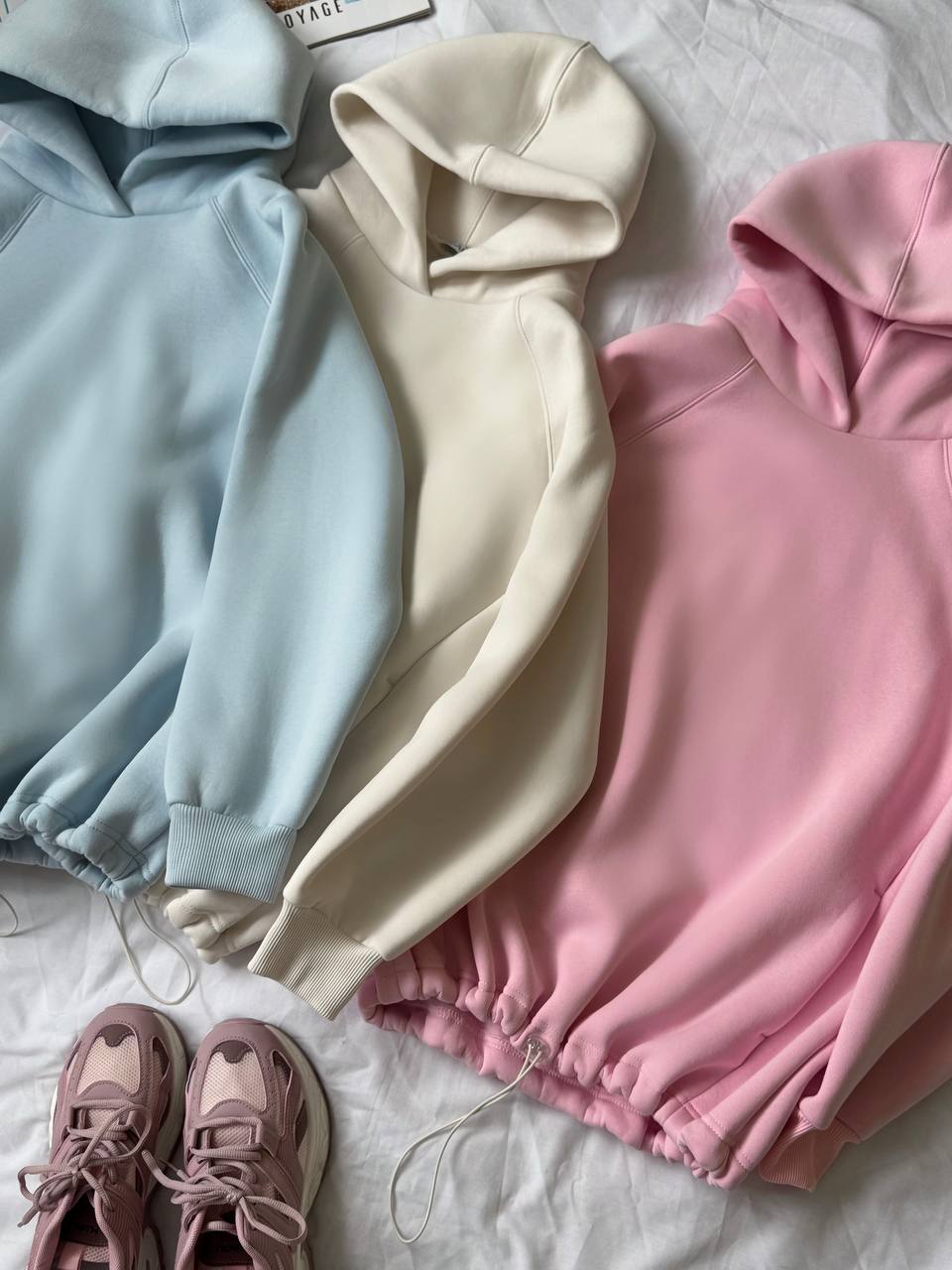 Худі на затяжні знизу