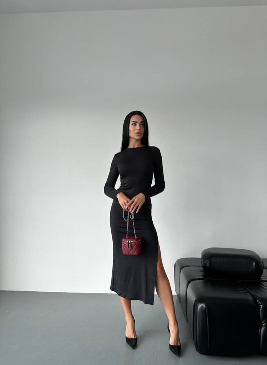 Довга сукня з розміром