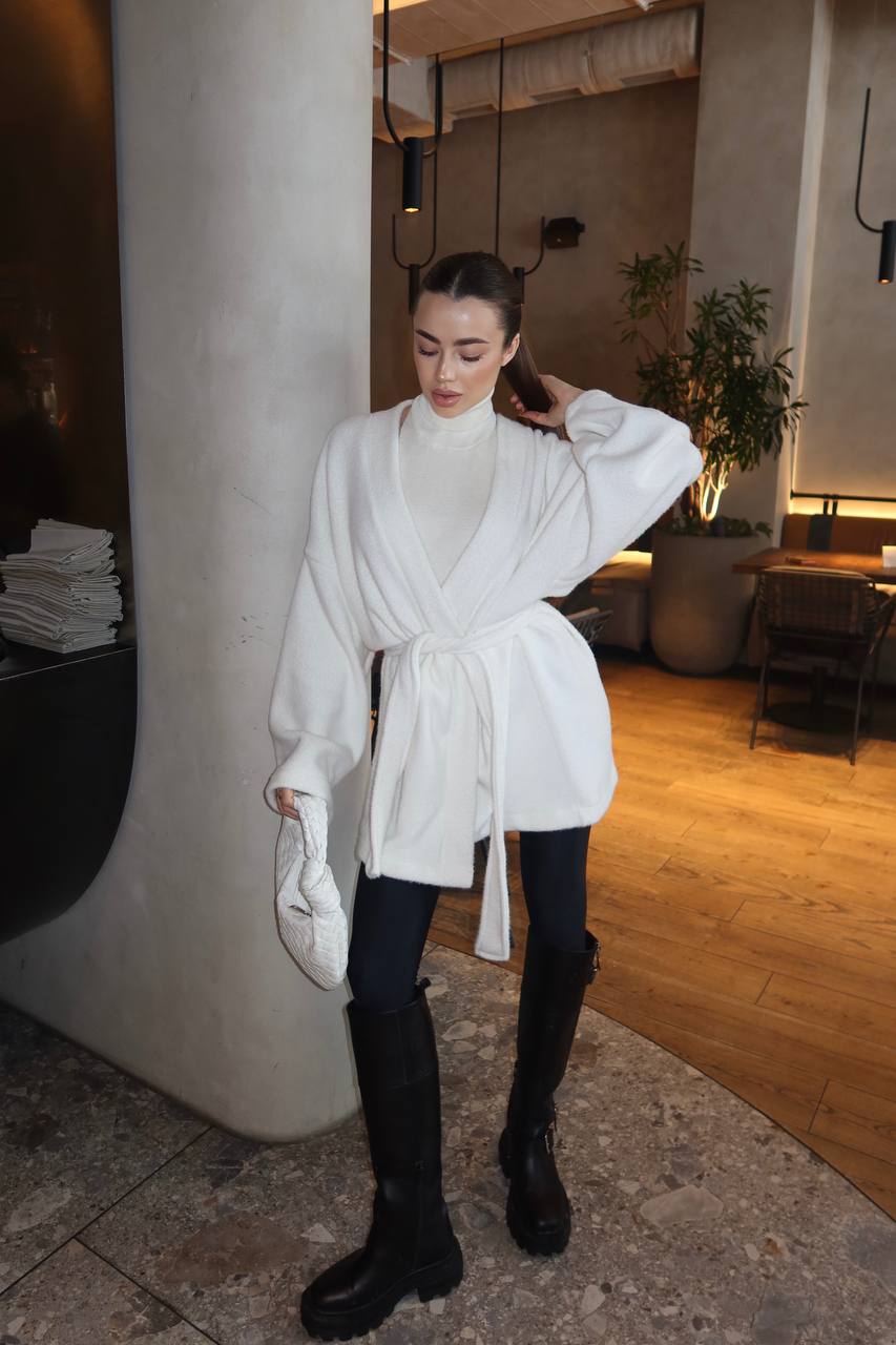 Ворсистий кардиган з поясом