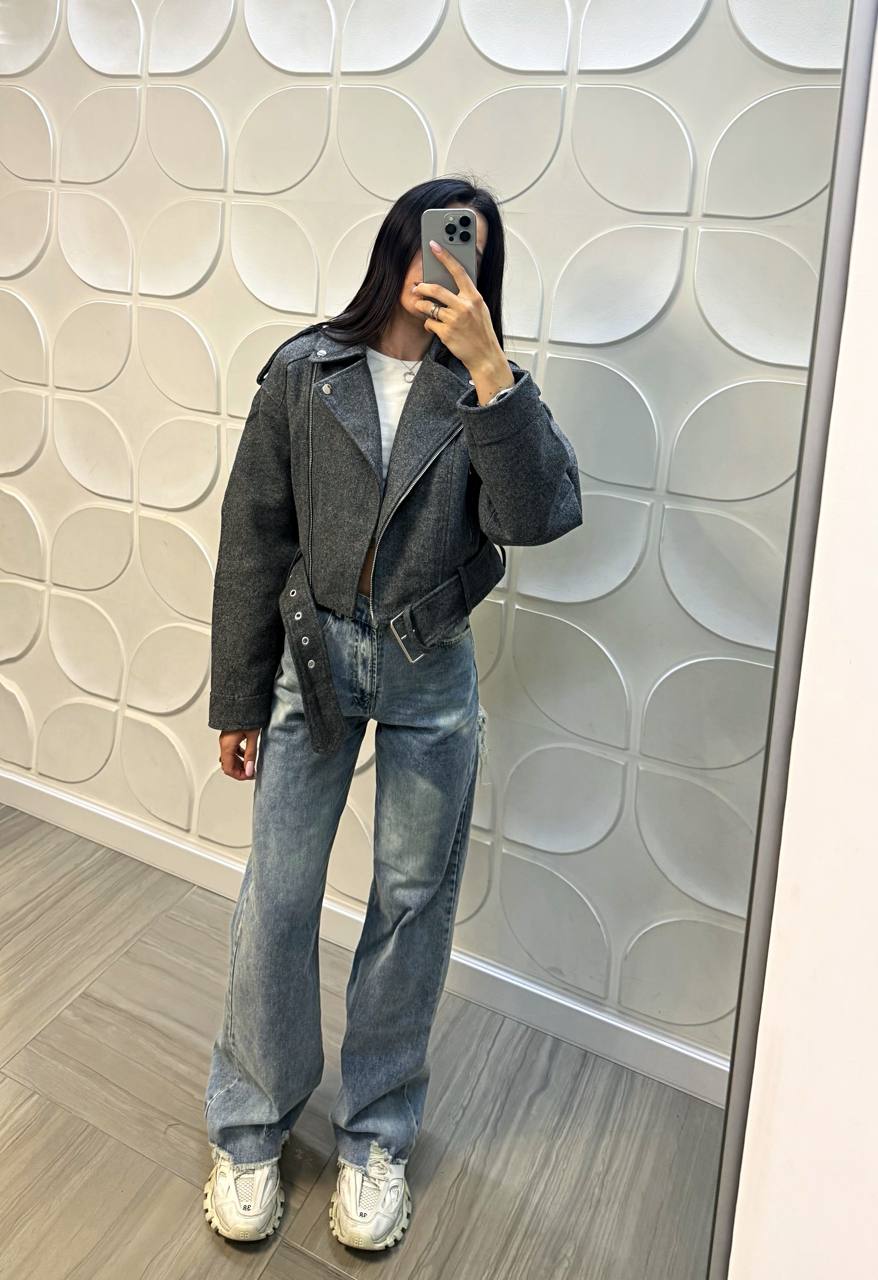 Косуха сіра вкорочена