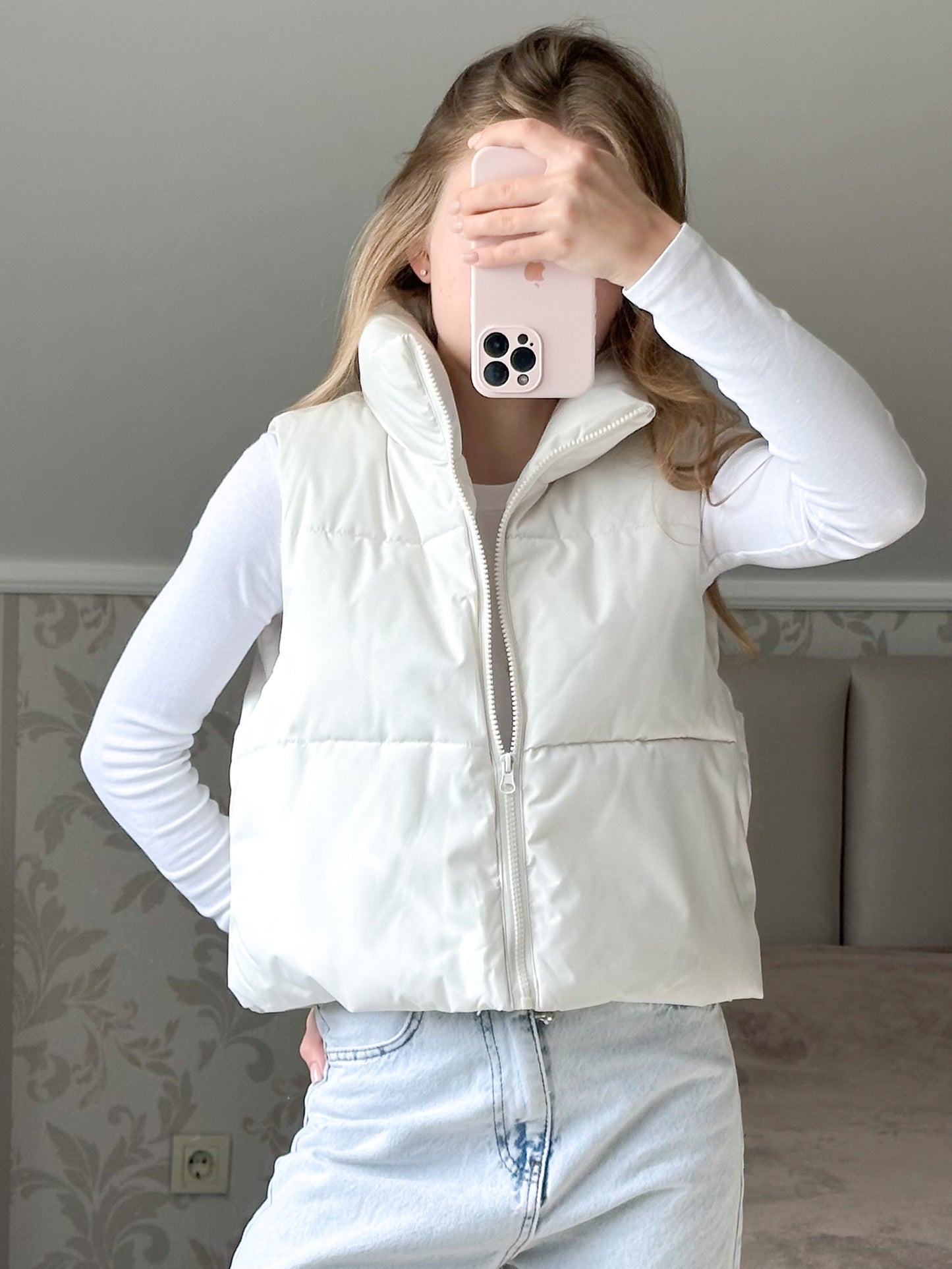 Жилетка біла