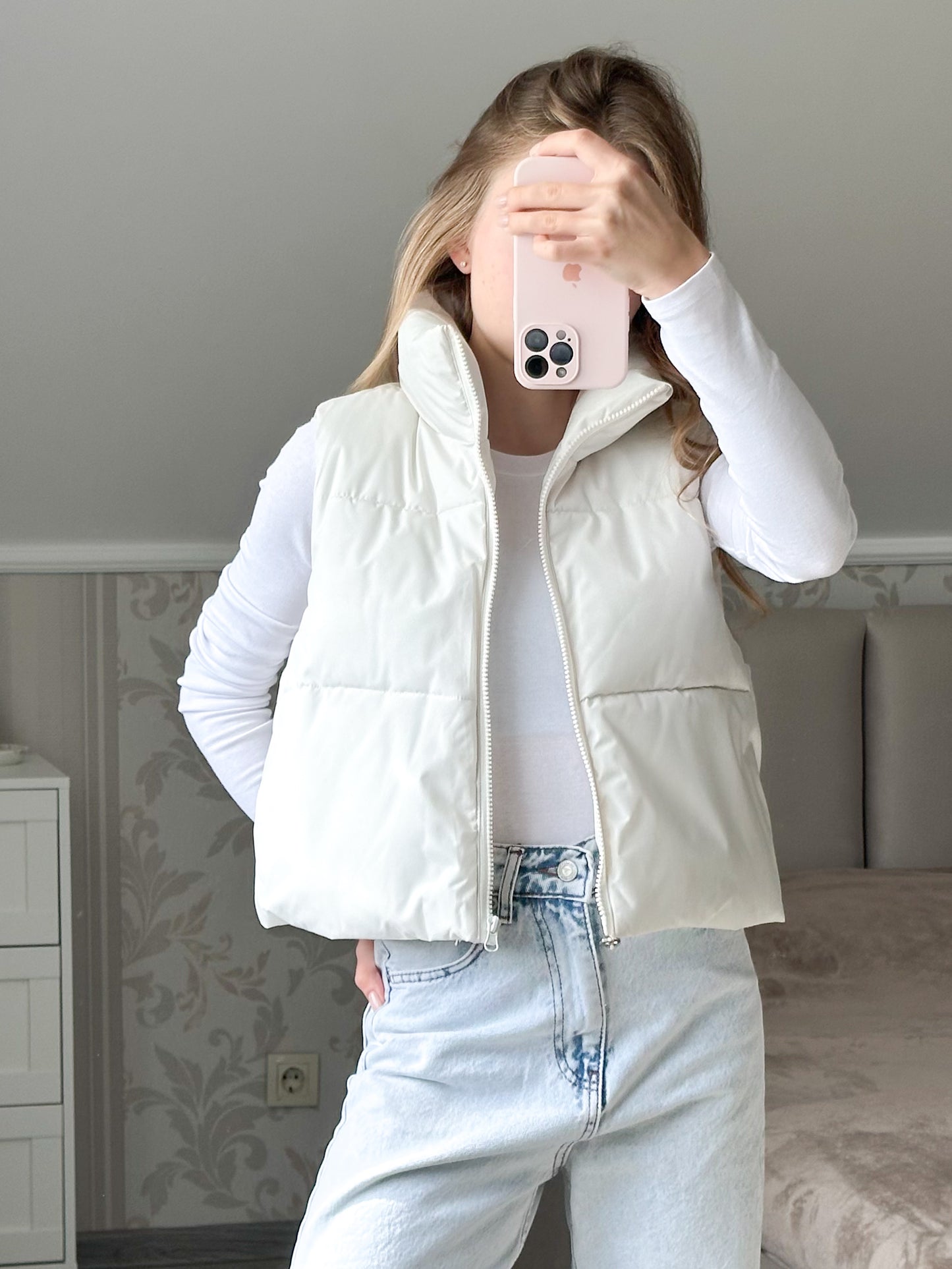 Жилетка біла