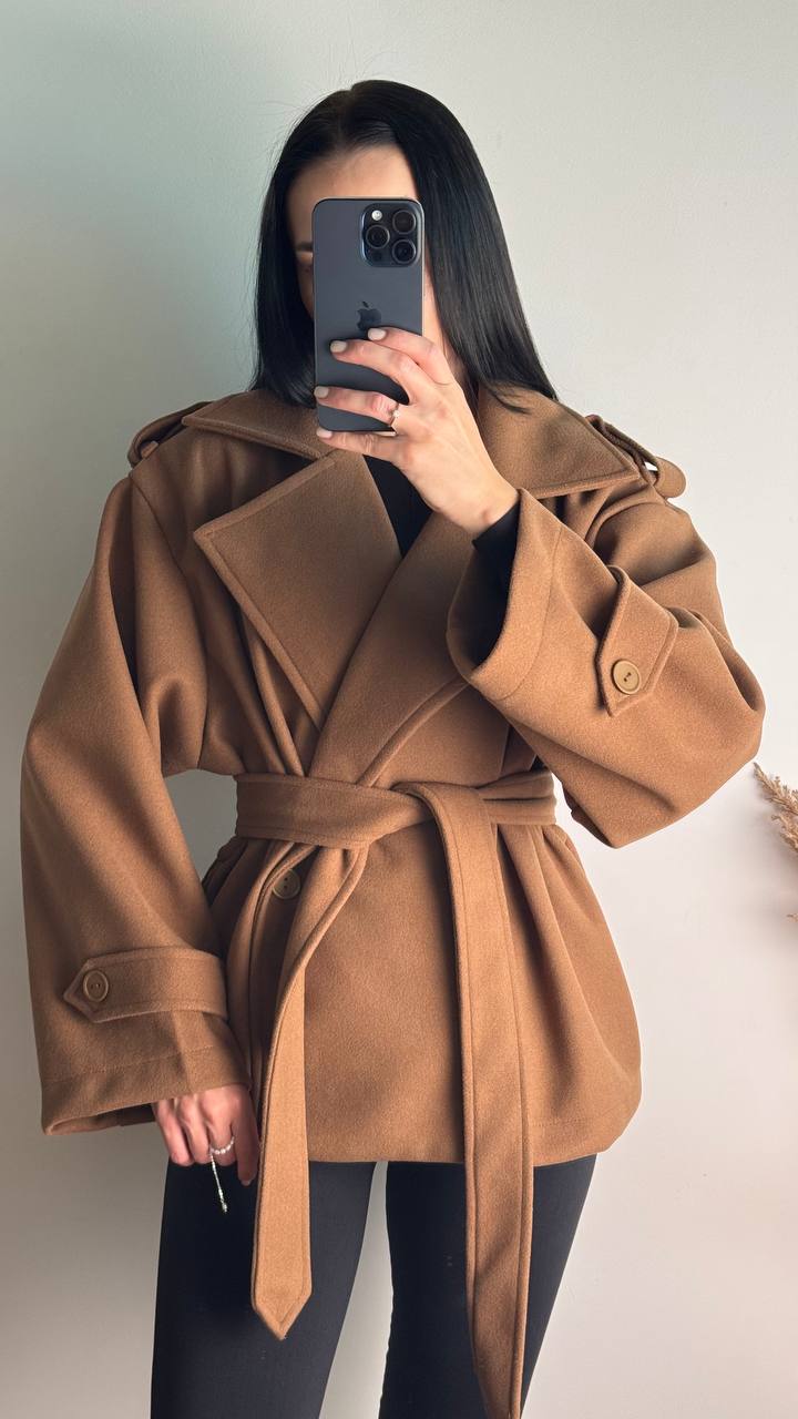 Пальто вкорочене