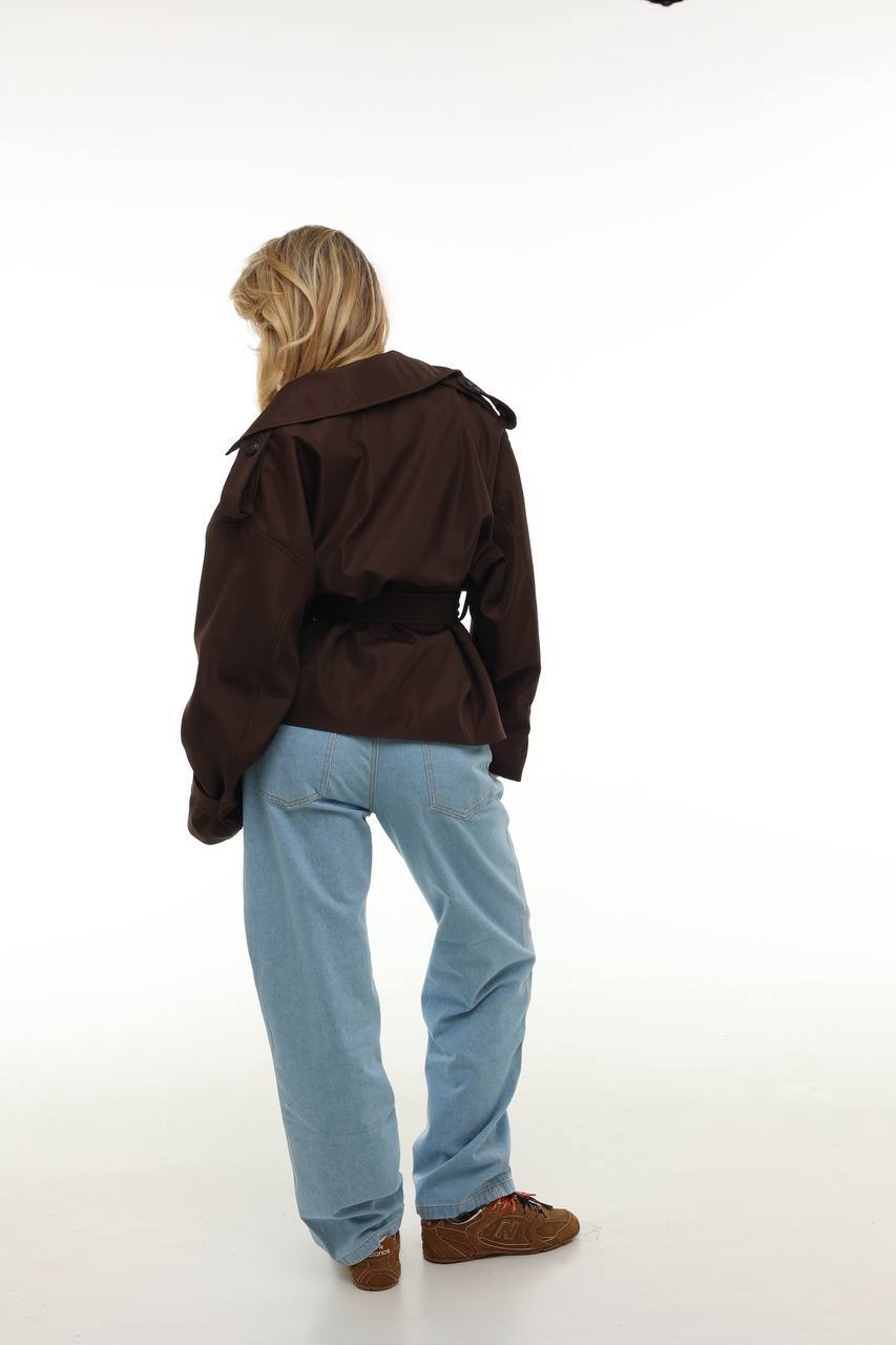 Стильний вкорочений тренч з поясом