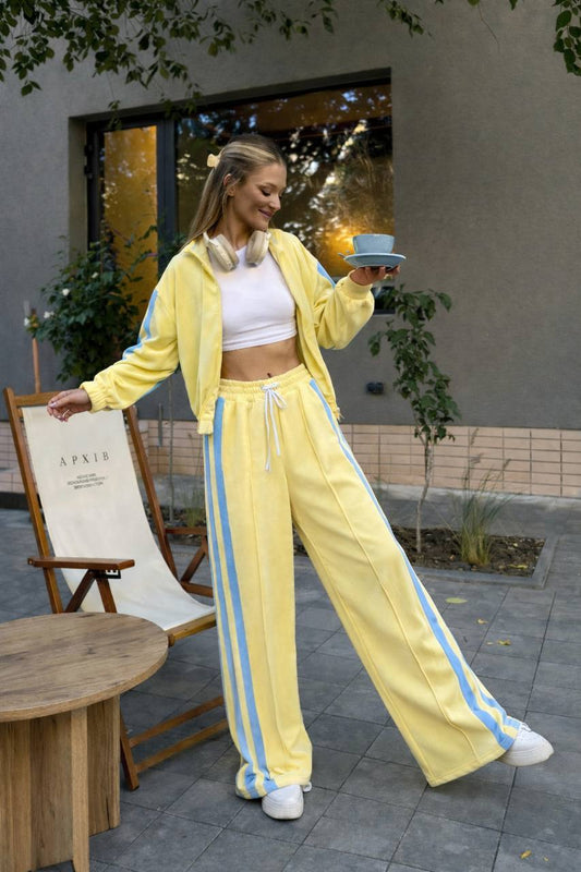 Спортивний костюм з велюру плюш