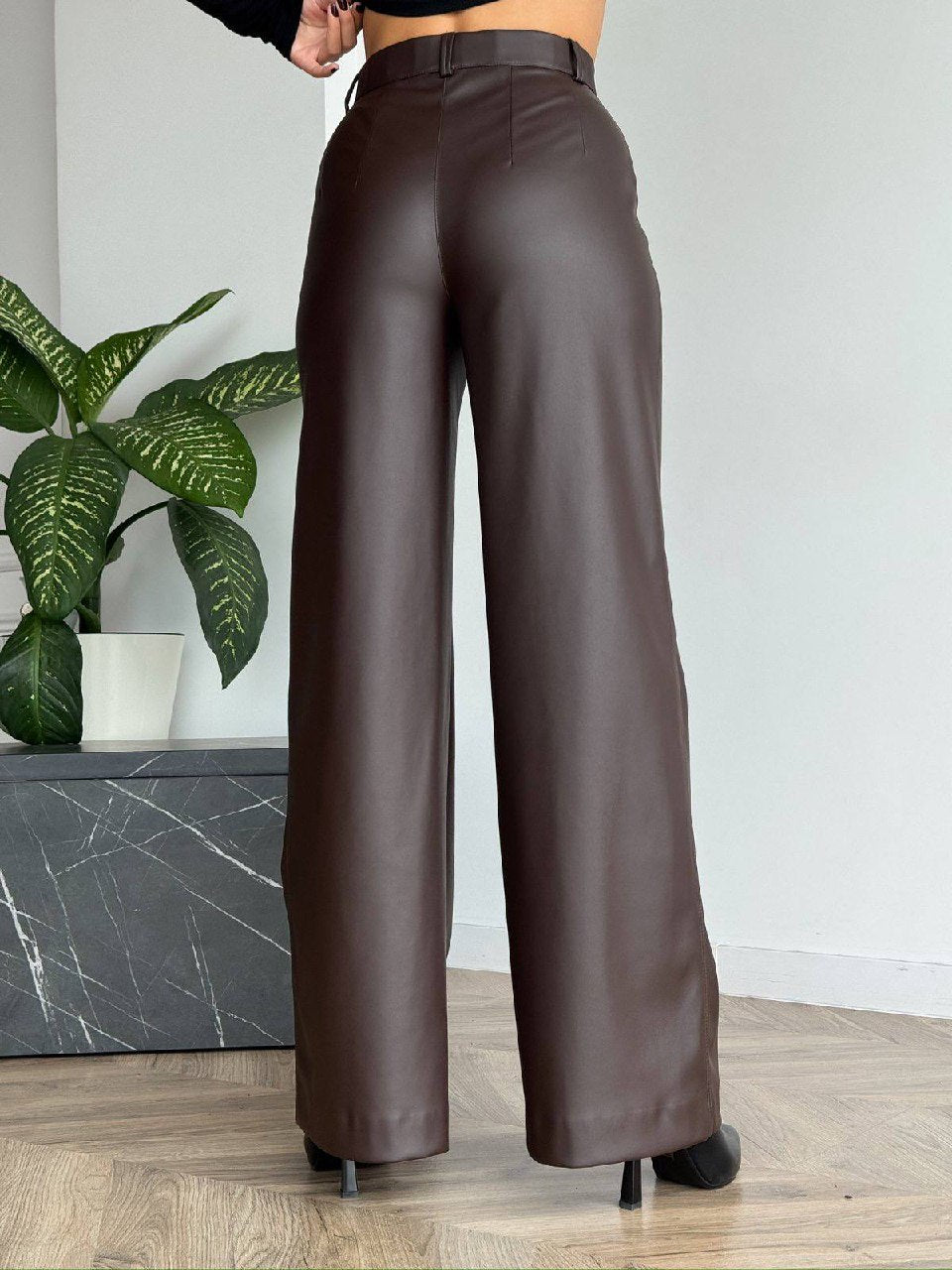 Шкіряні брюки на замші, темний шоколад