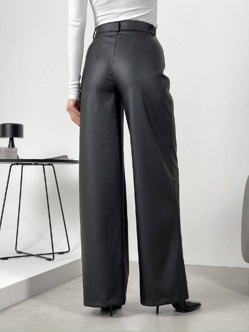 Шкіряні брюки на замші, чорні