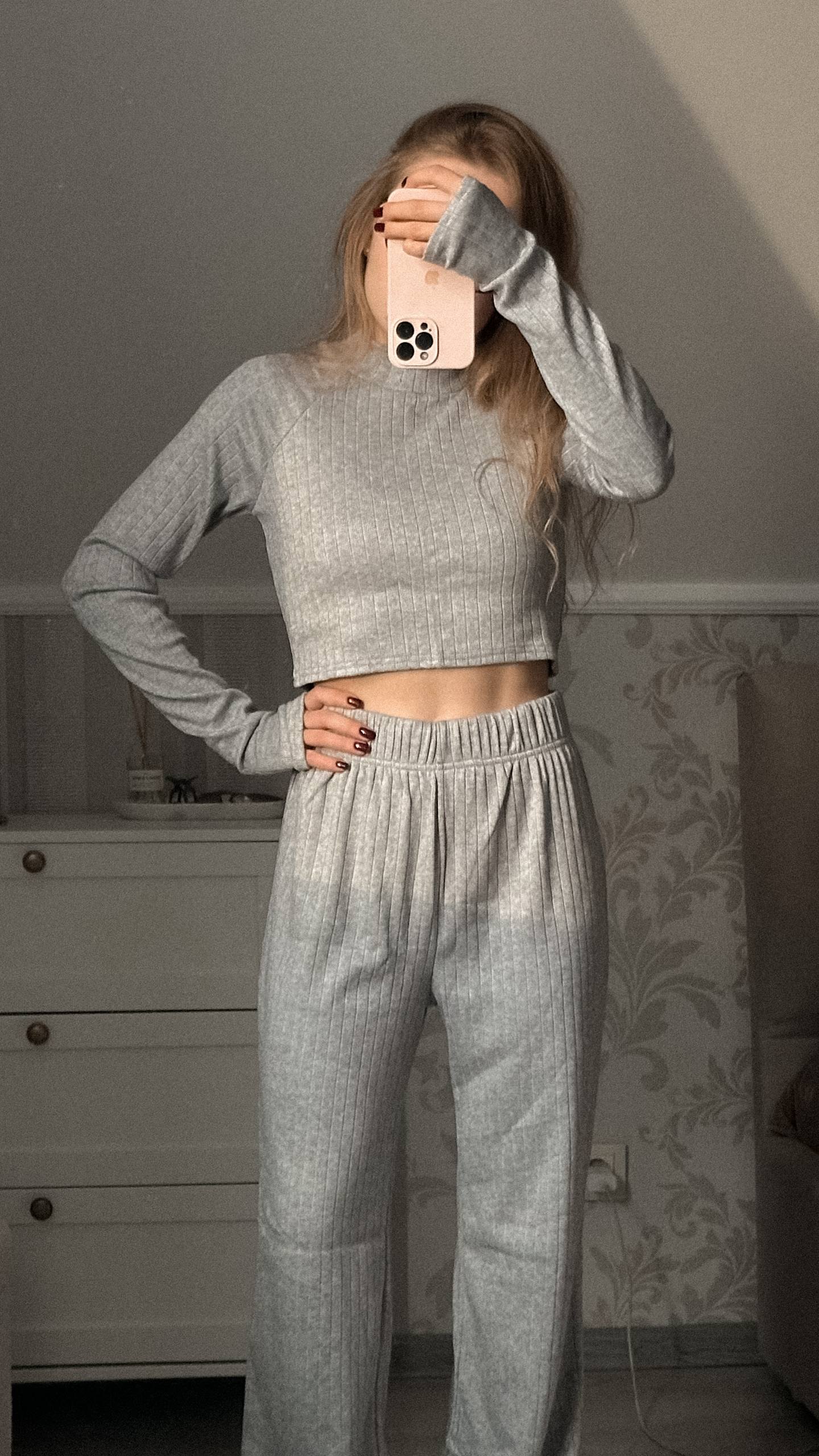 Костюм топ та штани, сірий