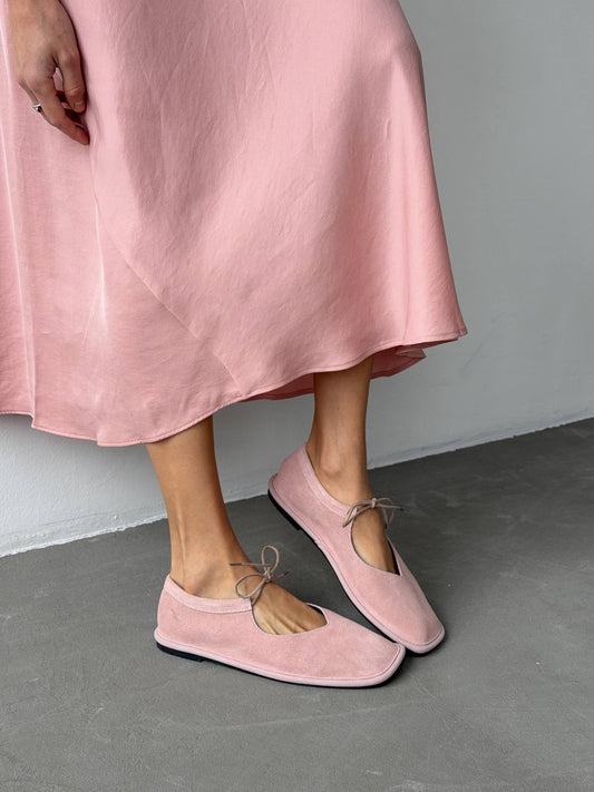 Балетки на зав'язках з анатомічно-розширеним носиком, пастельно-рожевий