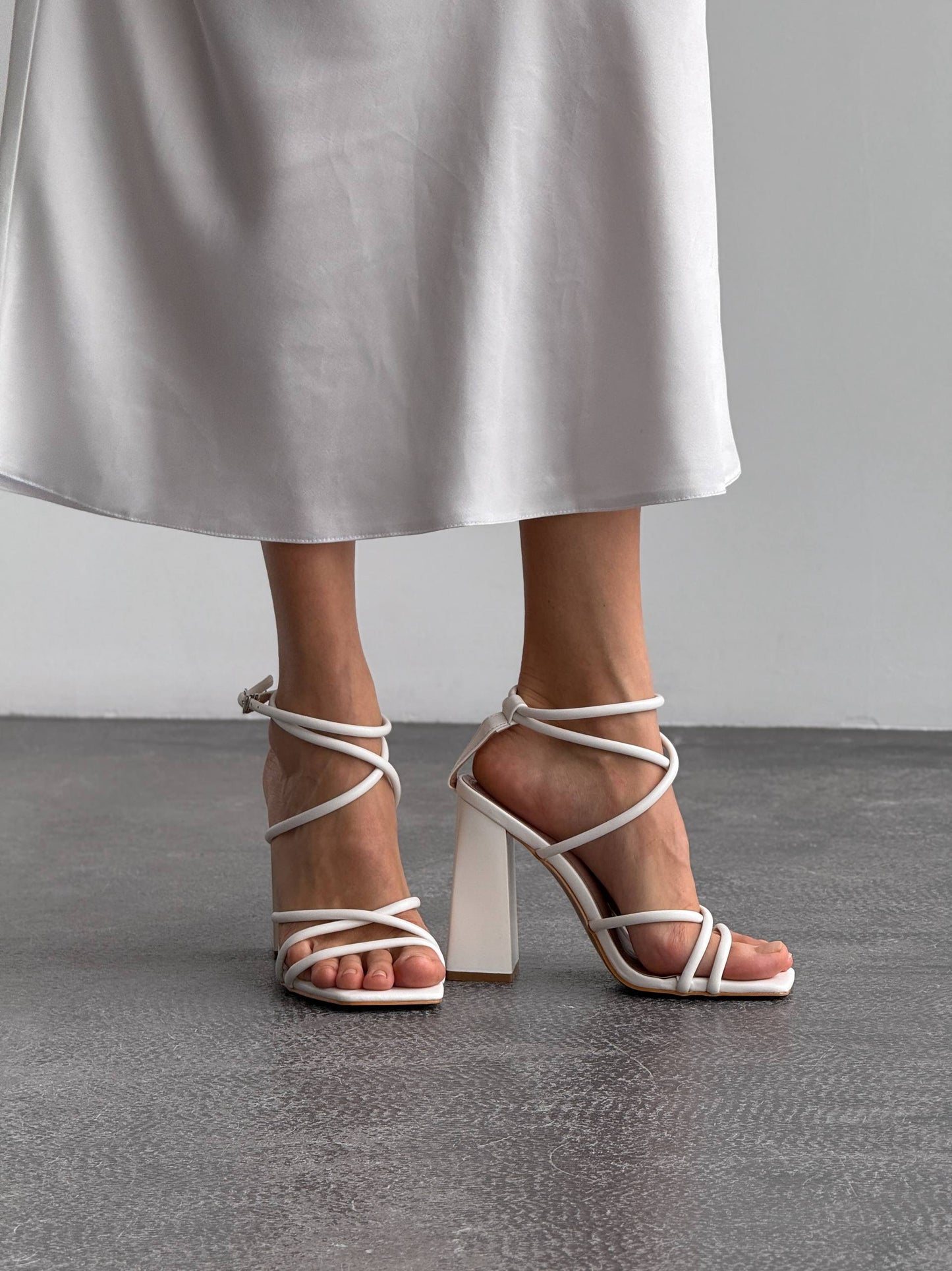 Босоніжки "Vika", білий