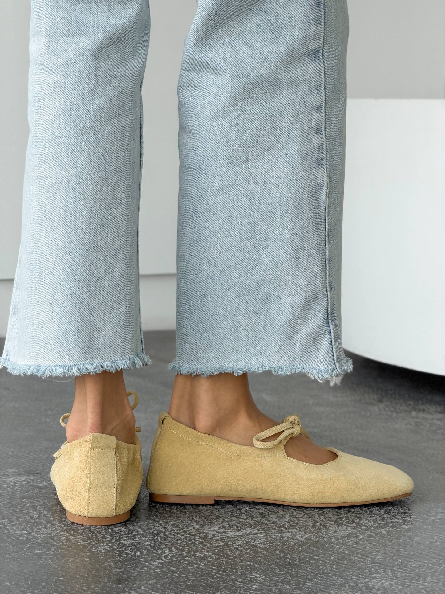 Балетки з анатомічно-розширеним носиком, пастельно-жовтий