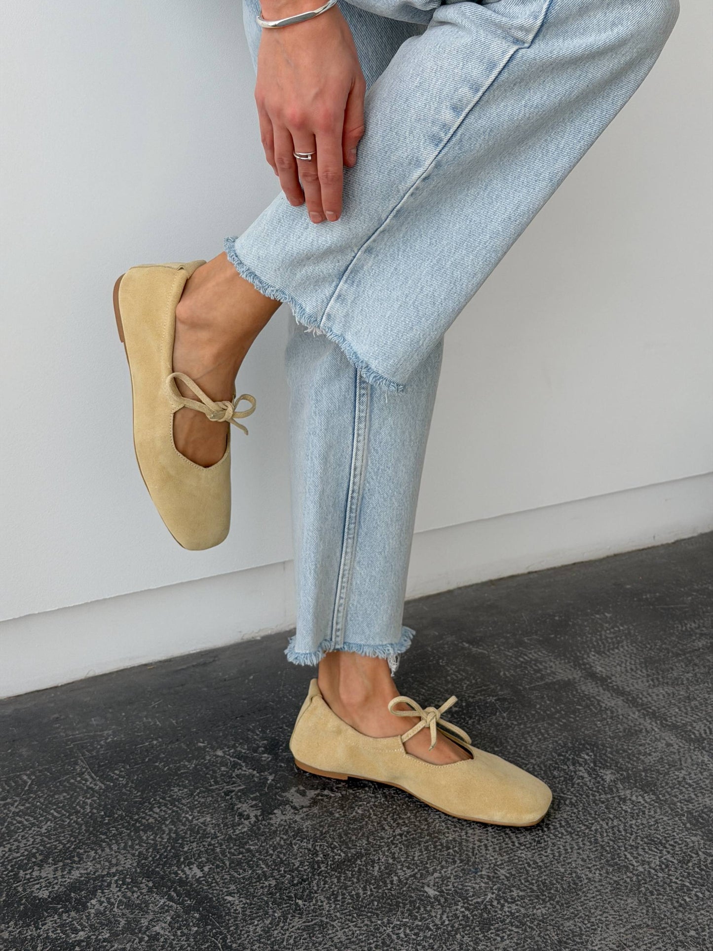 Балетки з анатомічно-розширеним носиком, пастельно-жовтий