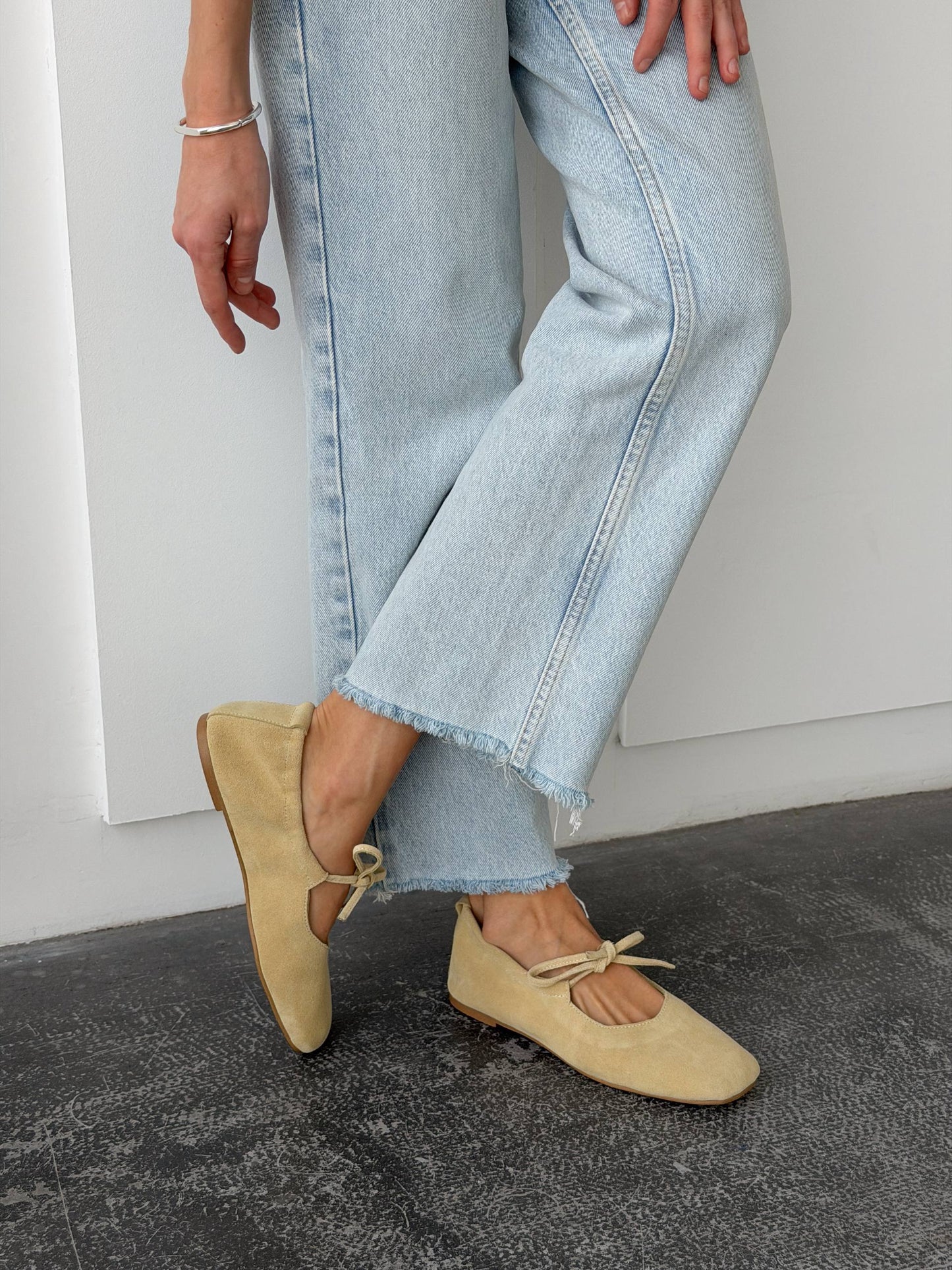 Балетки з анатомічно-розширеним носиком, пастельно-жовтий