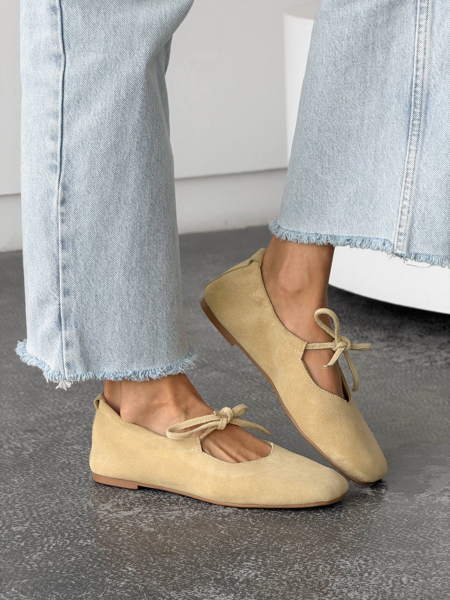 Балетки з анатомічно-розширеним носиком, пастельно-жовтий