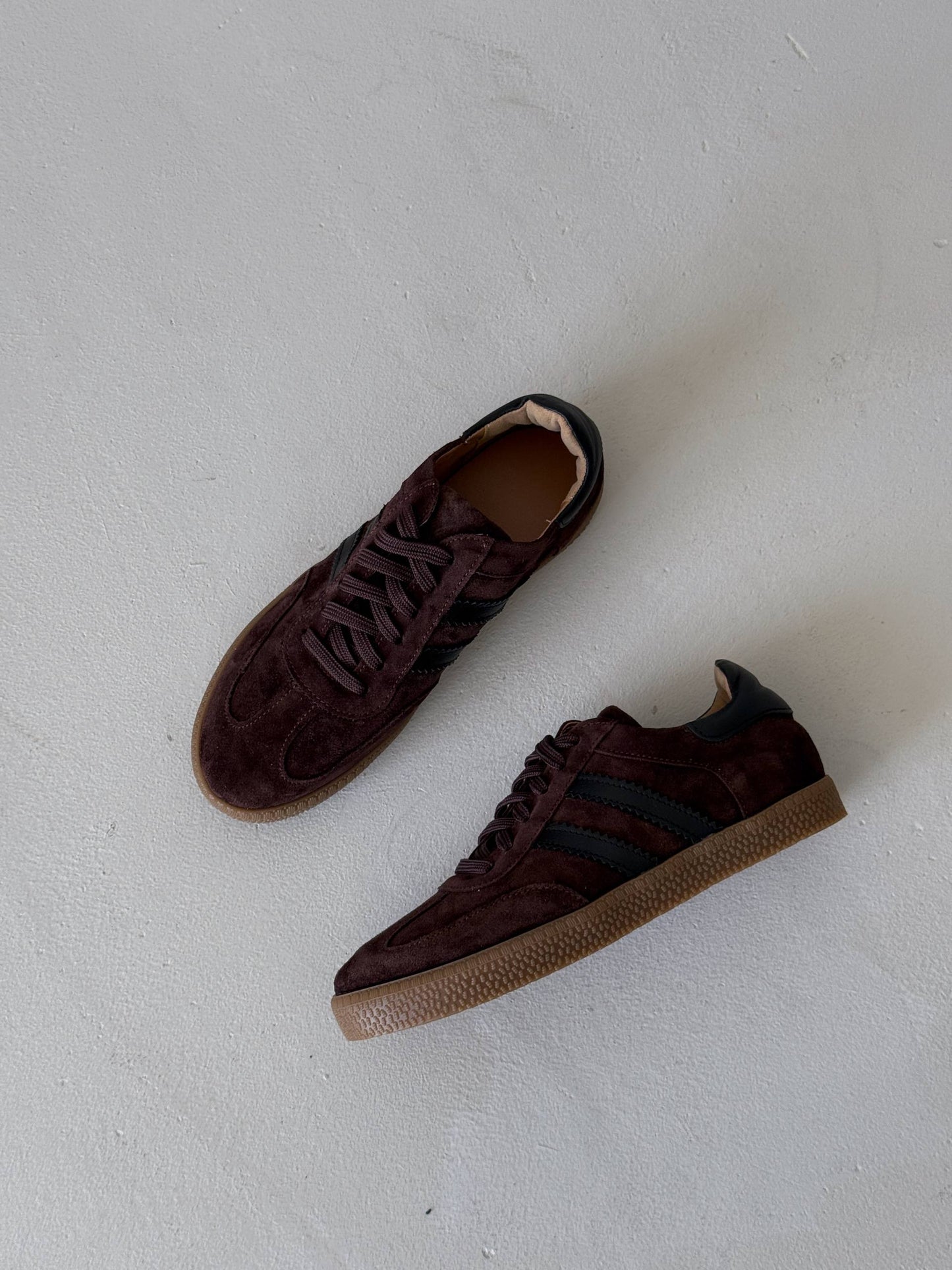 Трендові кеди, шоколад