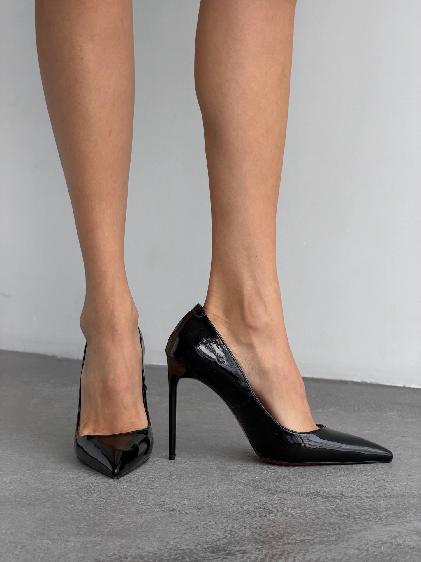 Туфлі на червоній підошві ™️ LizMar, чорний