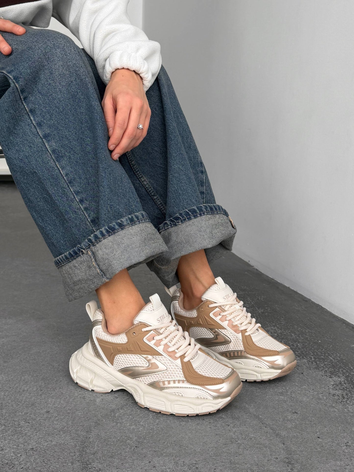 Кросівки на кожен день, світлий беж + коричневий