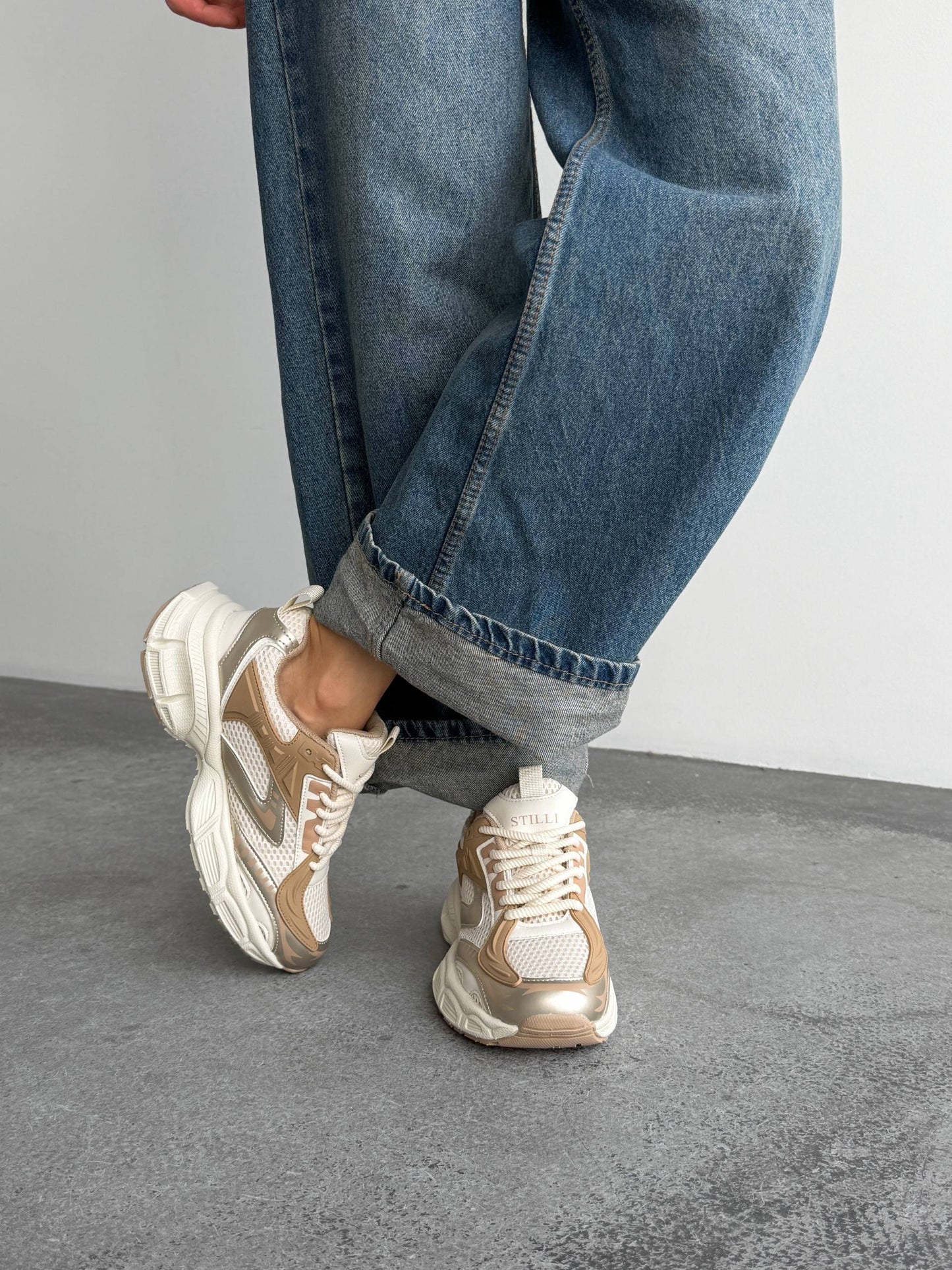 Кросівки на кожен день, світлий беж + коричневий