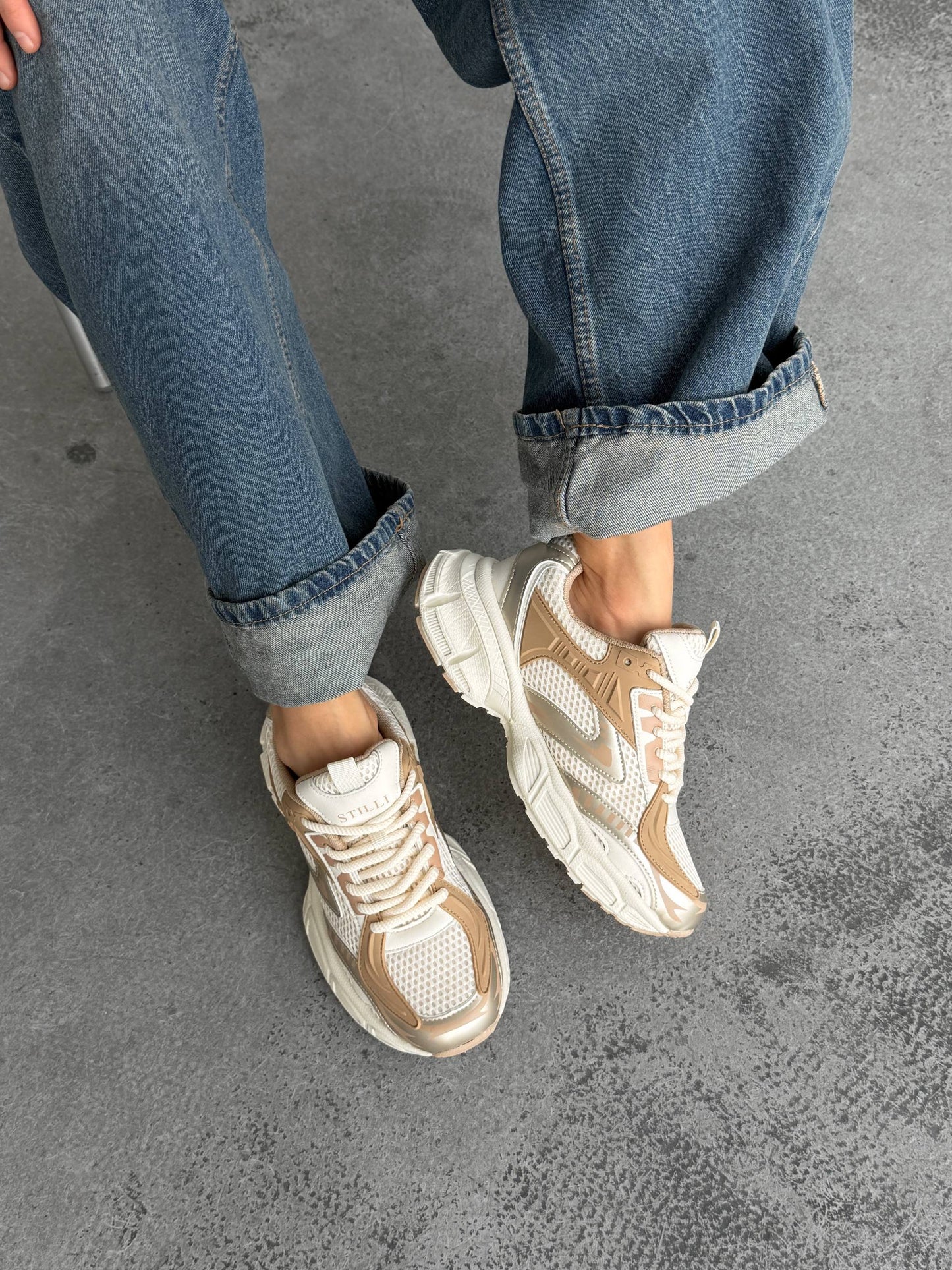 Кросівки на кожен день, світлий беж + коричневий