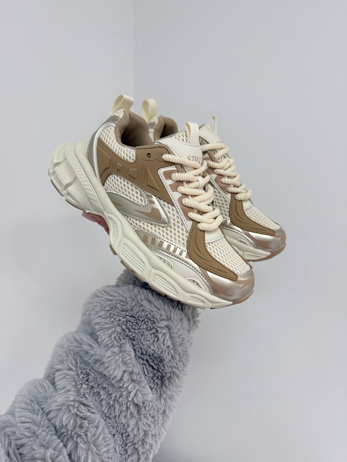 Кросівки на кожен день, світлий беж + коричневий