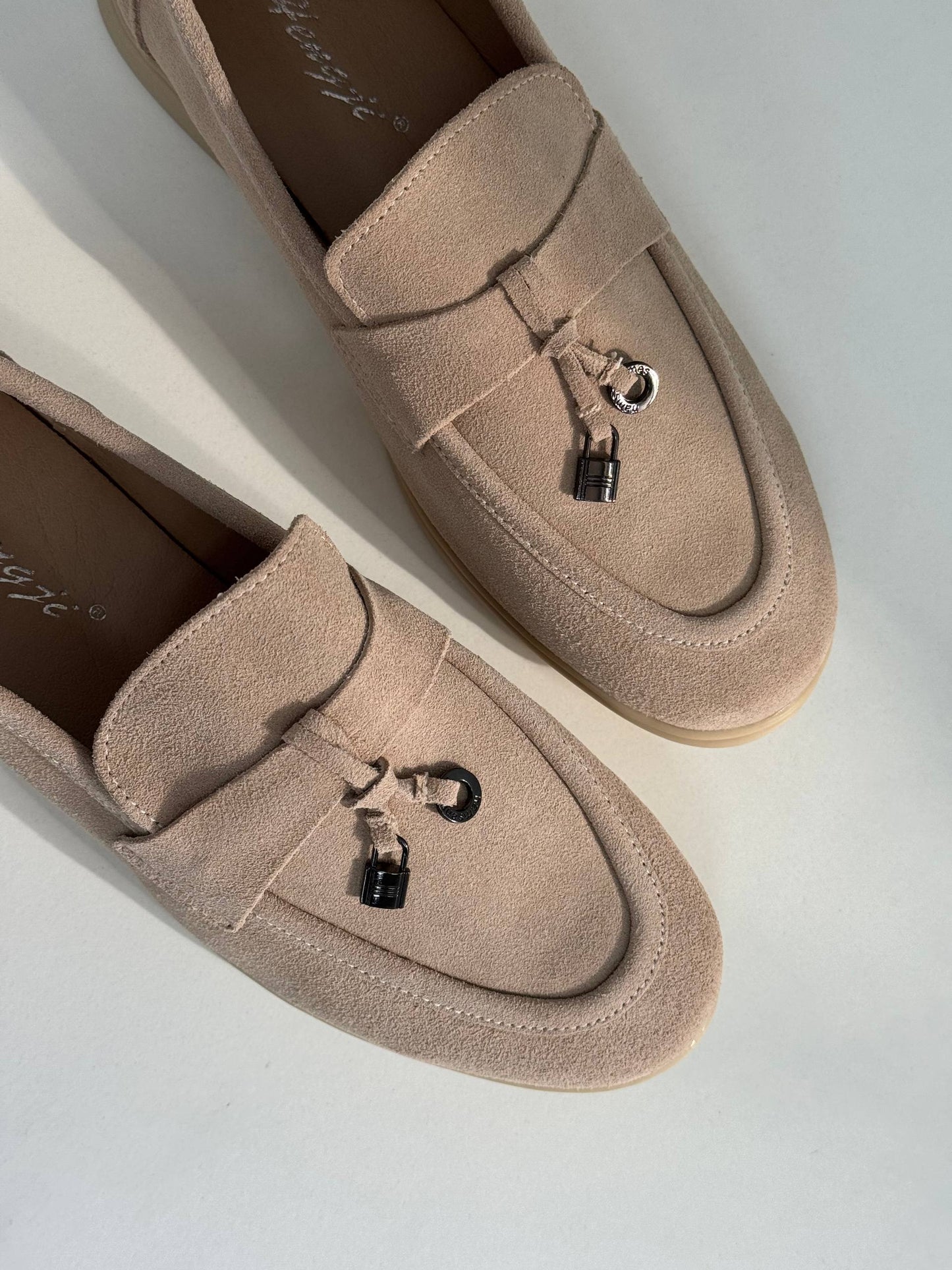 Лофери на кожен день, бежевий