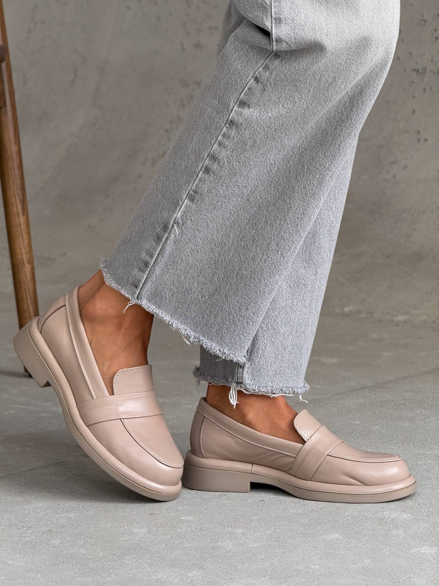 Класичні лофери ™️NikArt, бежевий