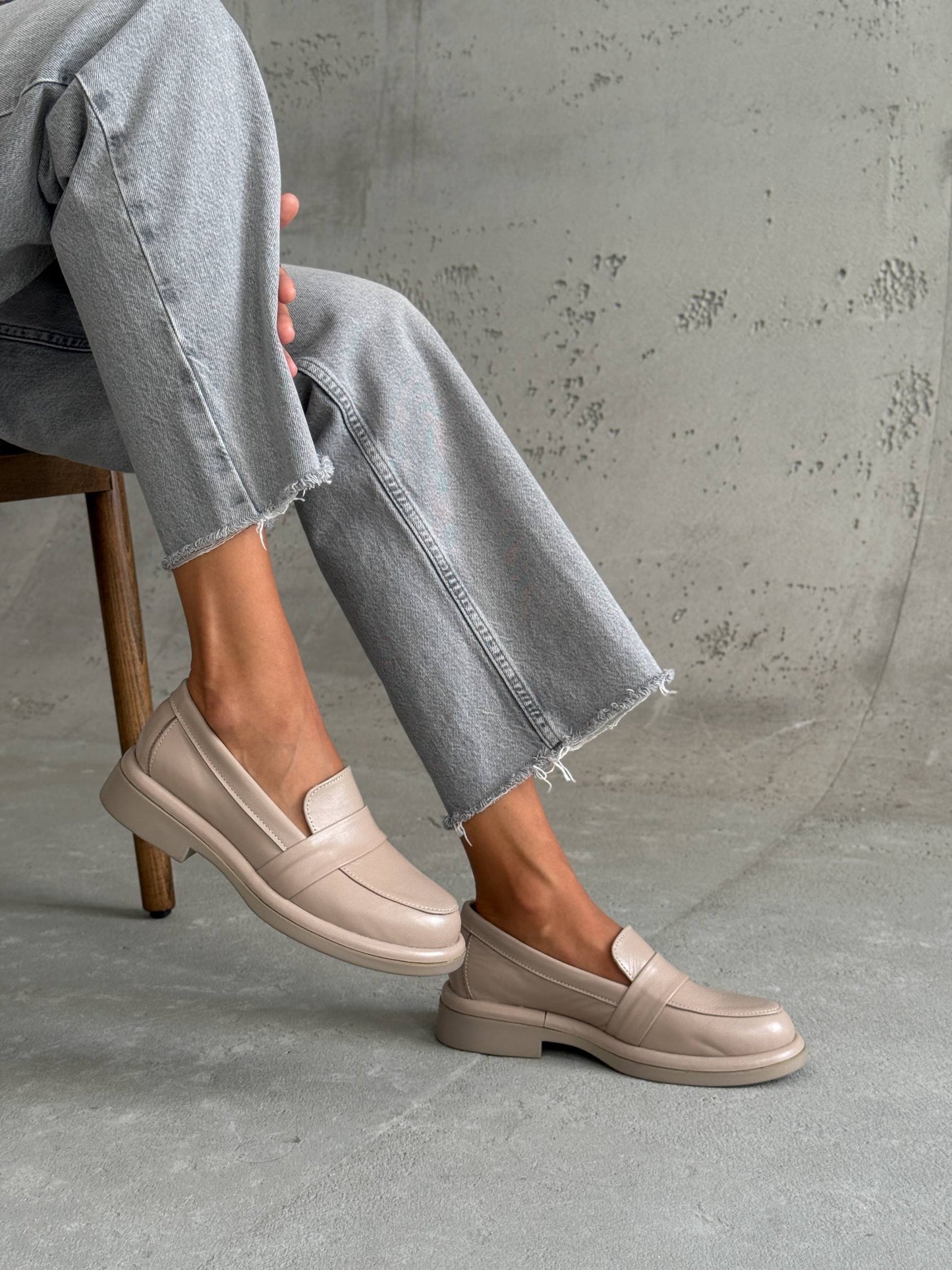 Класичні лофери ™️NikArt, бежевий