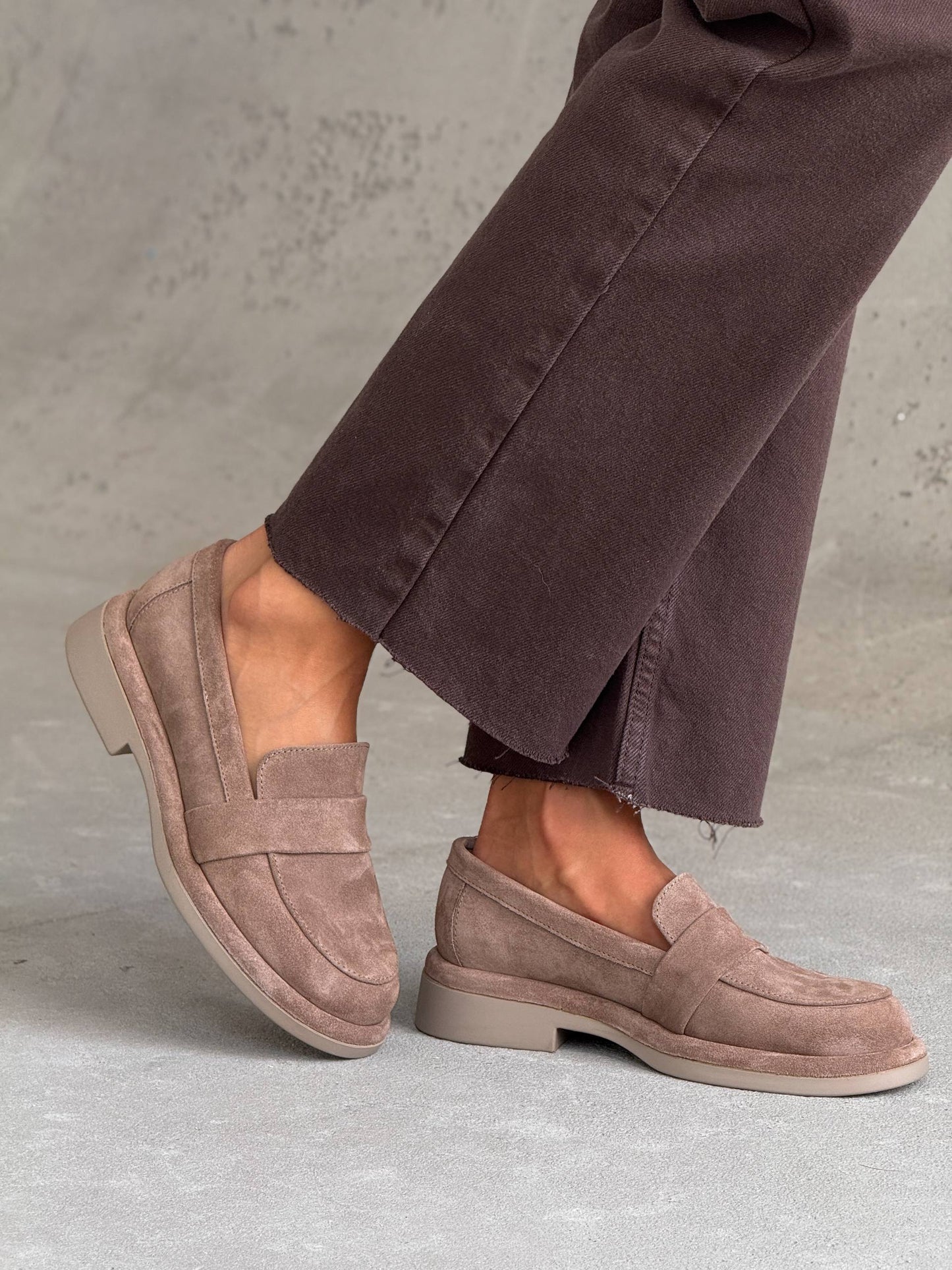 Класичні лофери ™️NikArt замша, бежевий