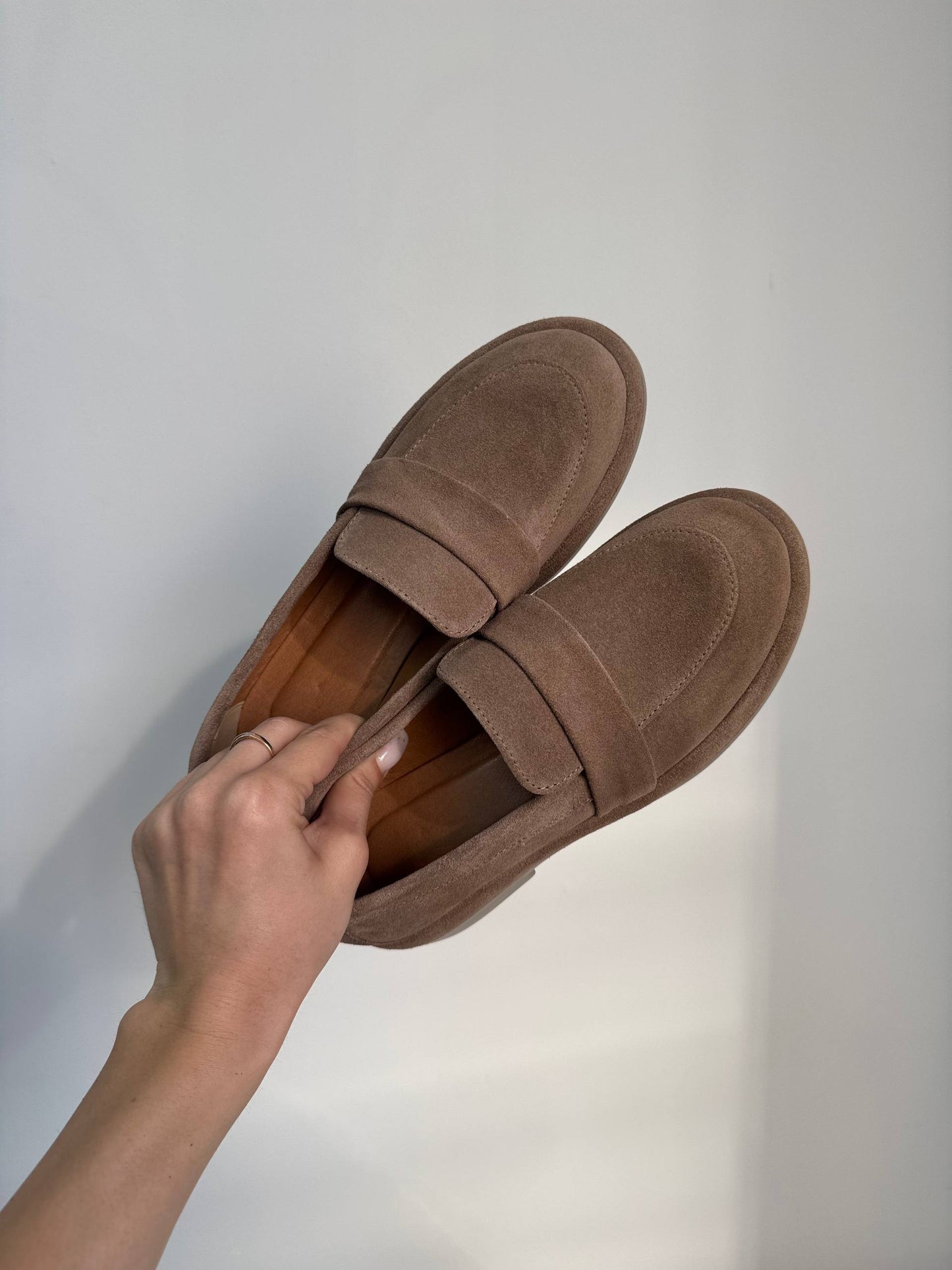 Класичні лофери ™️NikArt замша, бежевий