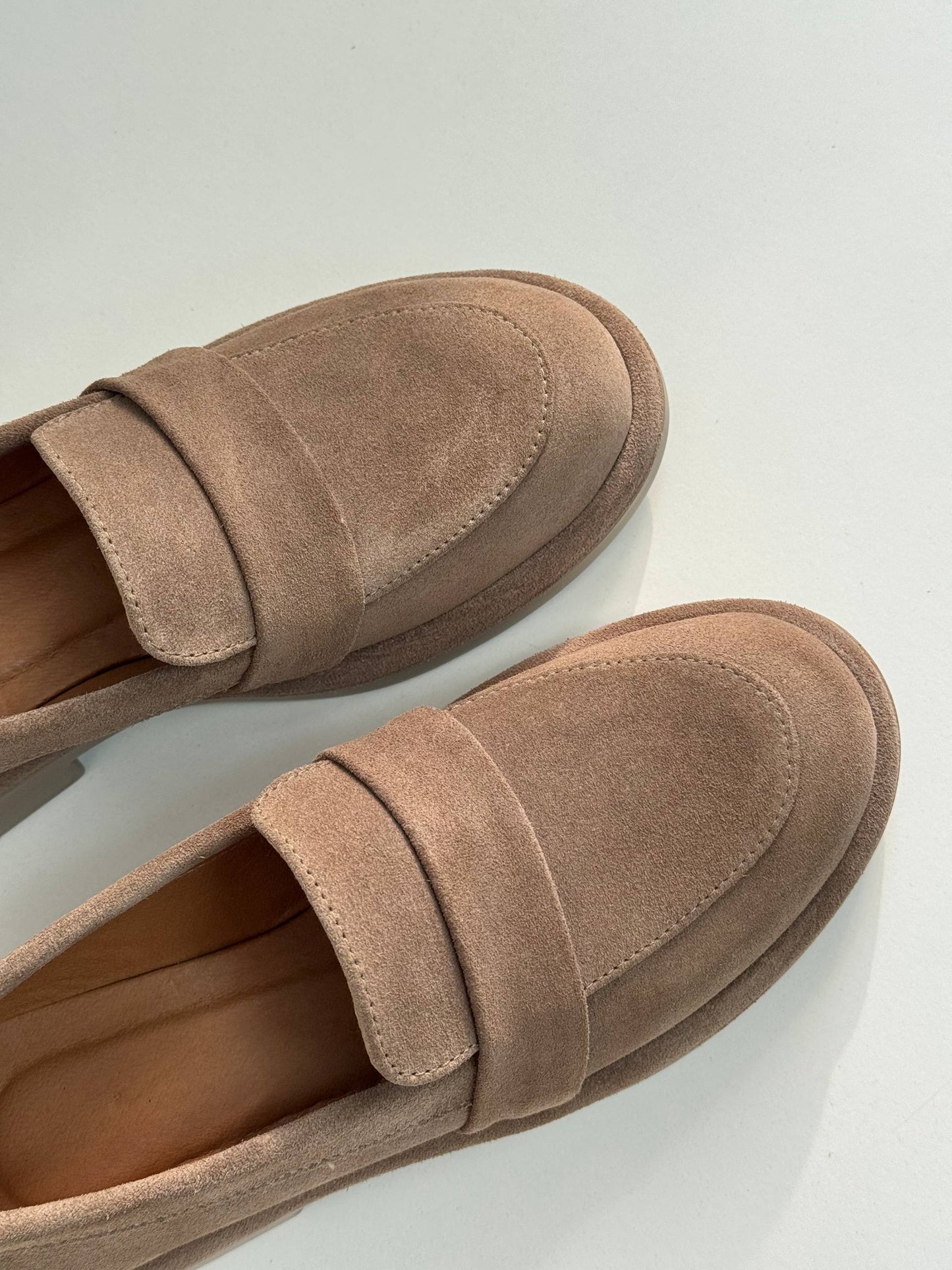 Класичні лофери ™️NikArt замша, бежевий