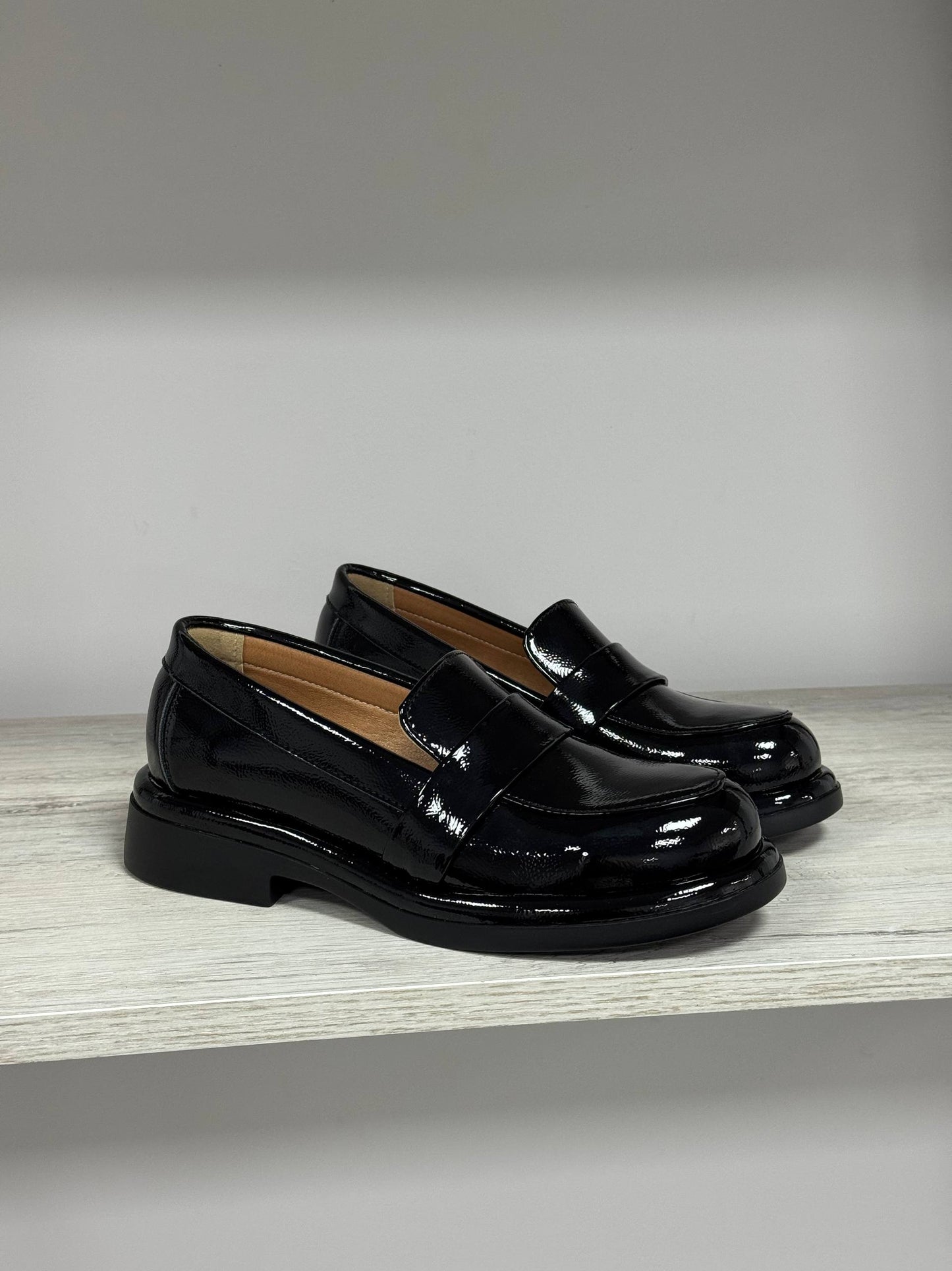 Класичні лофери ™️NikArt, чорний