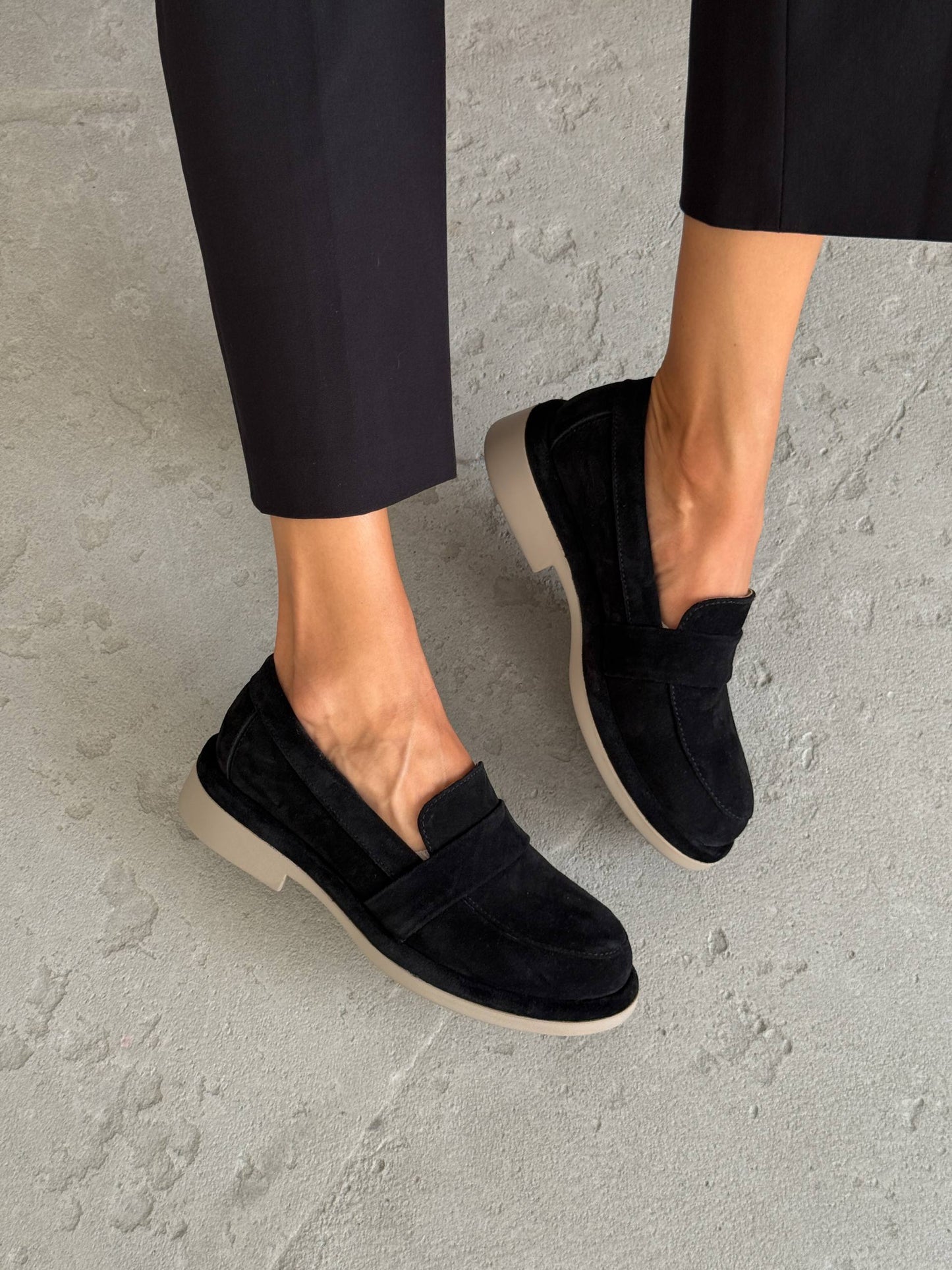 Класичні лофери ™️NikArt замша, чорний