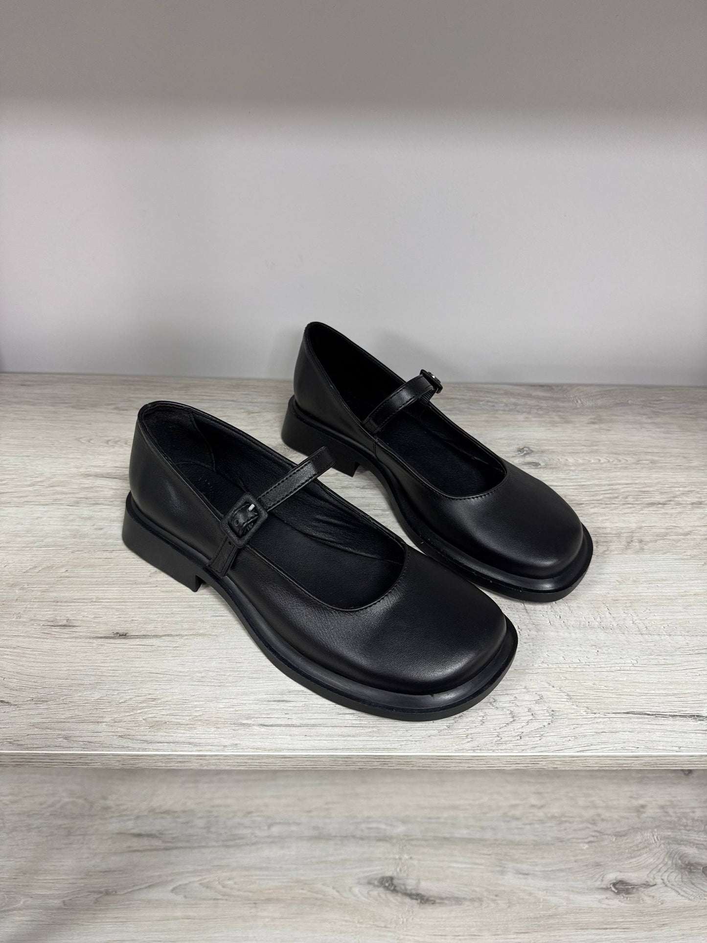 Туфлі з анатомічним носиком, чорний