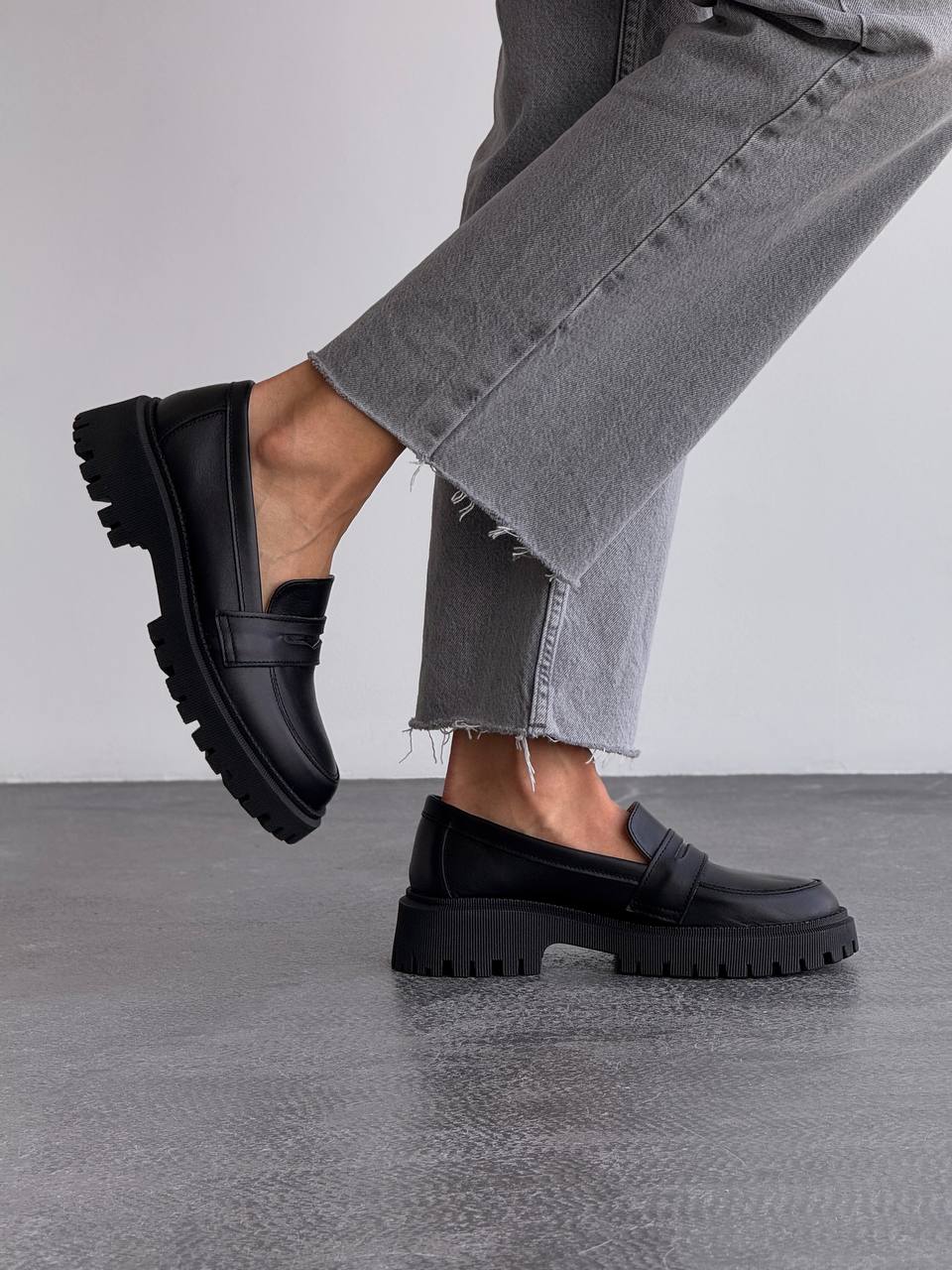 Лофери зі шкіри, чорний