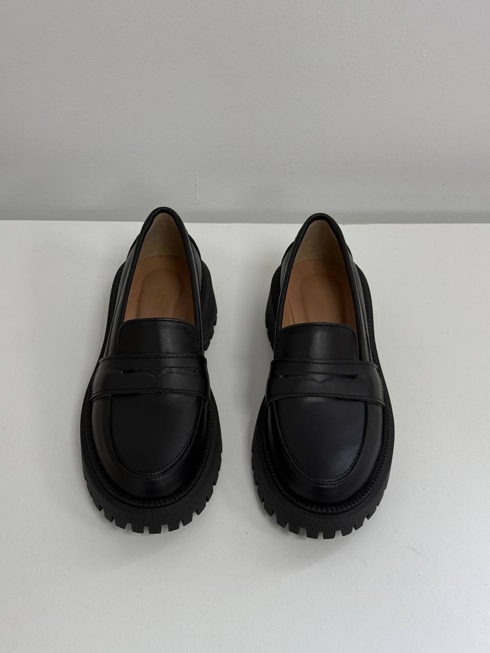 Лофери зі шкіри, чорний