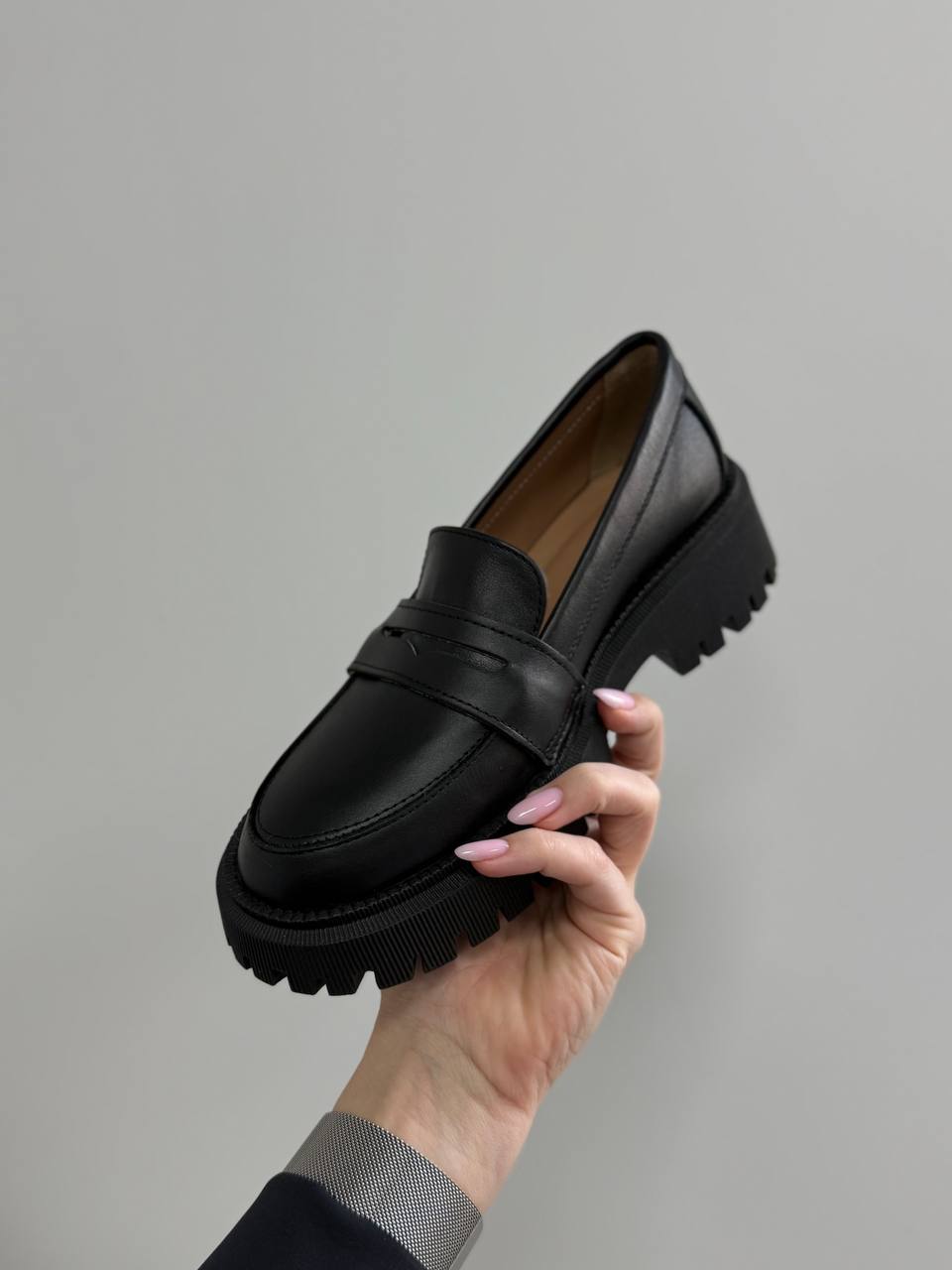 Лофери зі шкіри, чорний