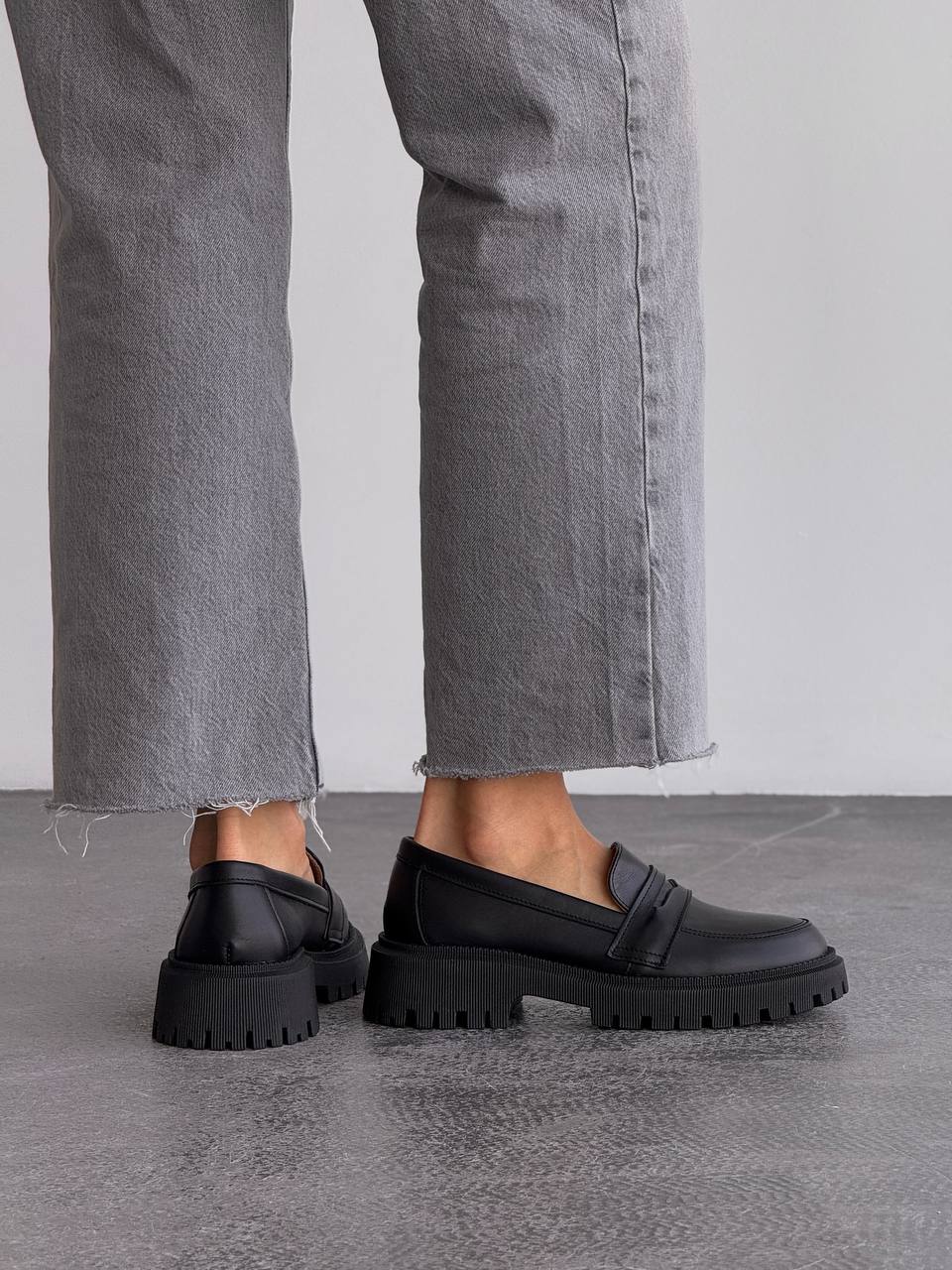 Лофери зі шкіри, чорний