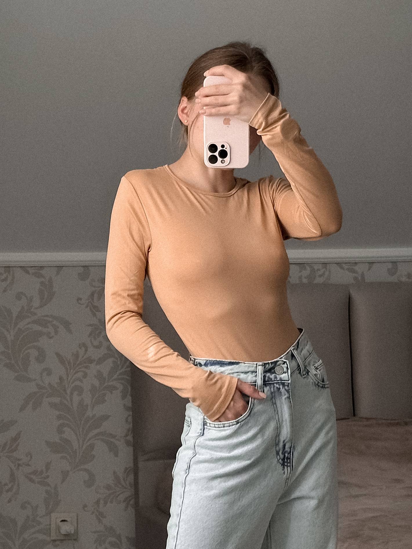 Боді з рукавом, беж