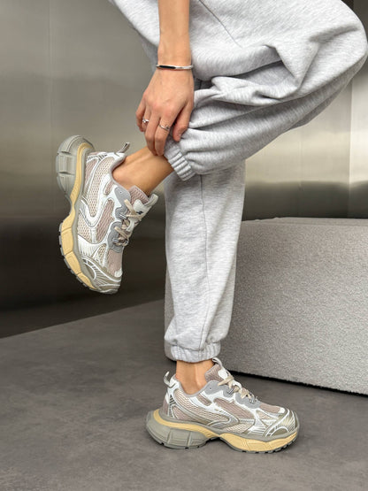 Кросівки на масивній підошві, сірий