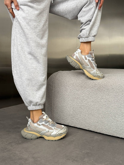 Кросівки на масивній підошві, сірий