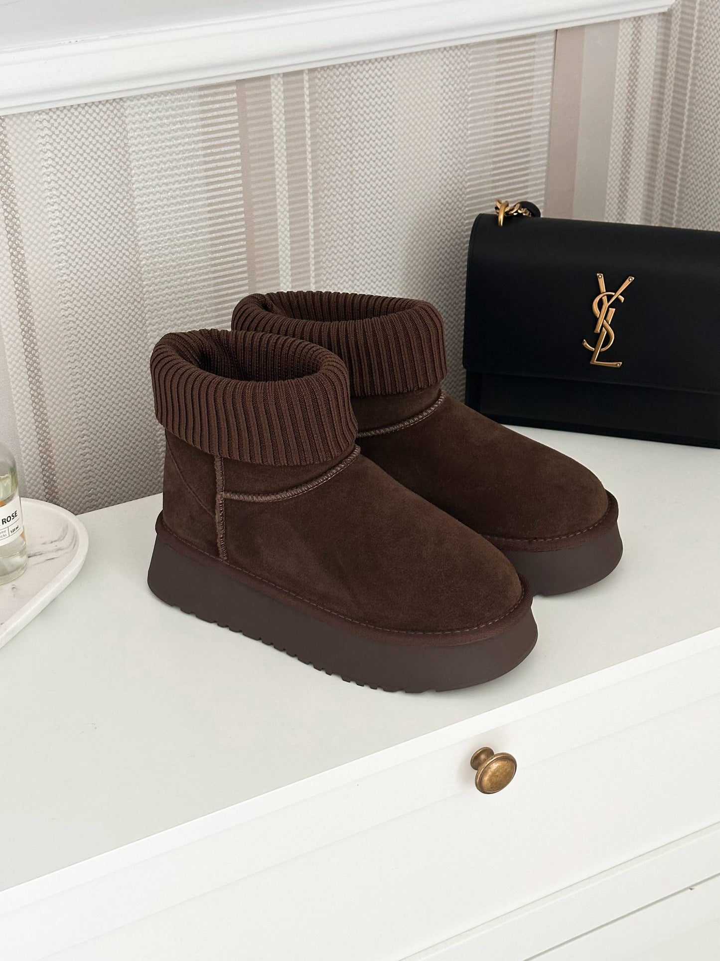 Шоколадні угги