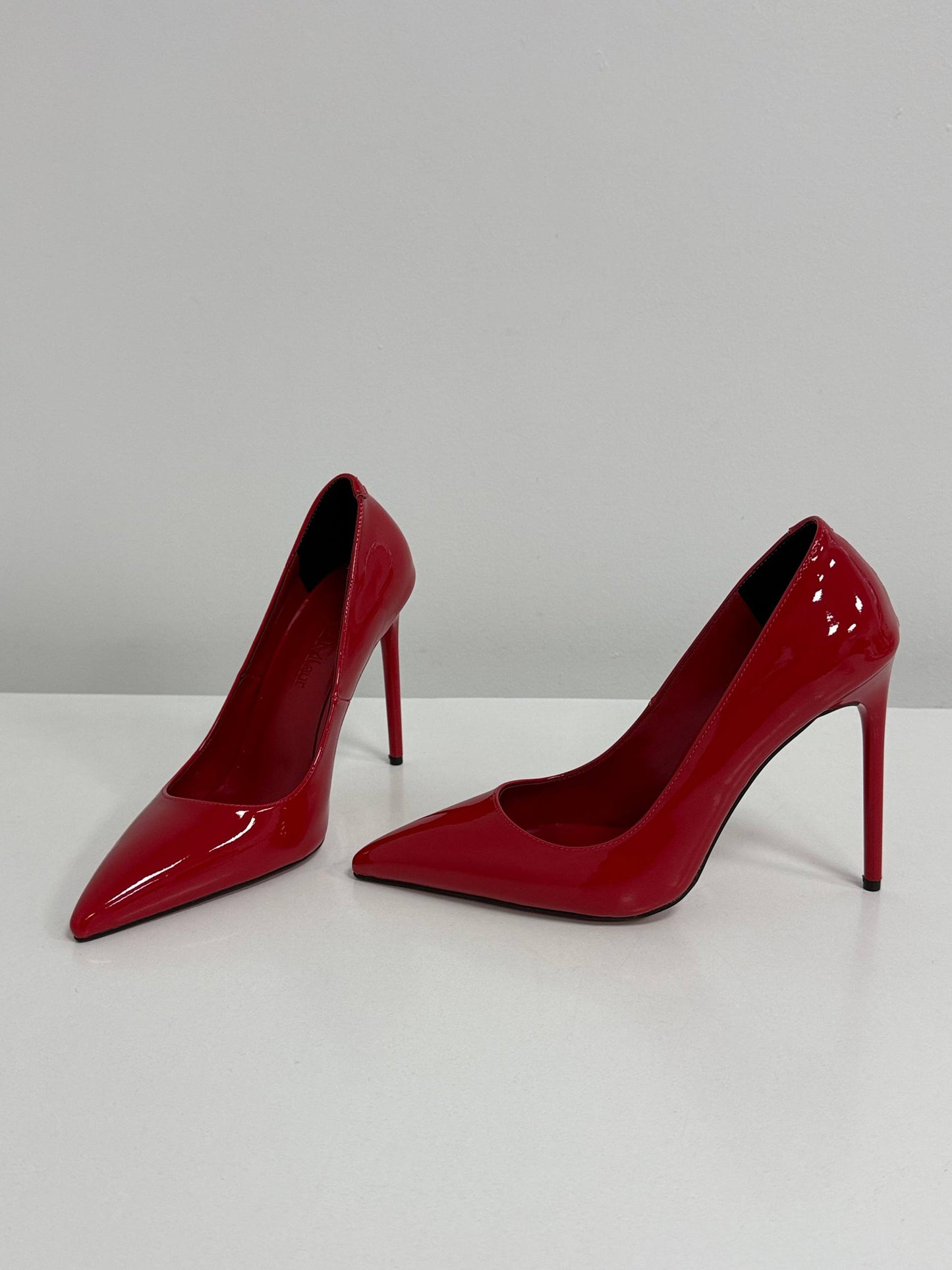 Туфлі на червоній підошві ™️ LizMar, червоний