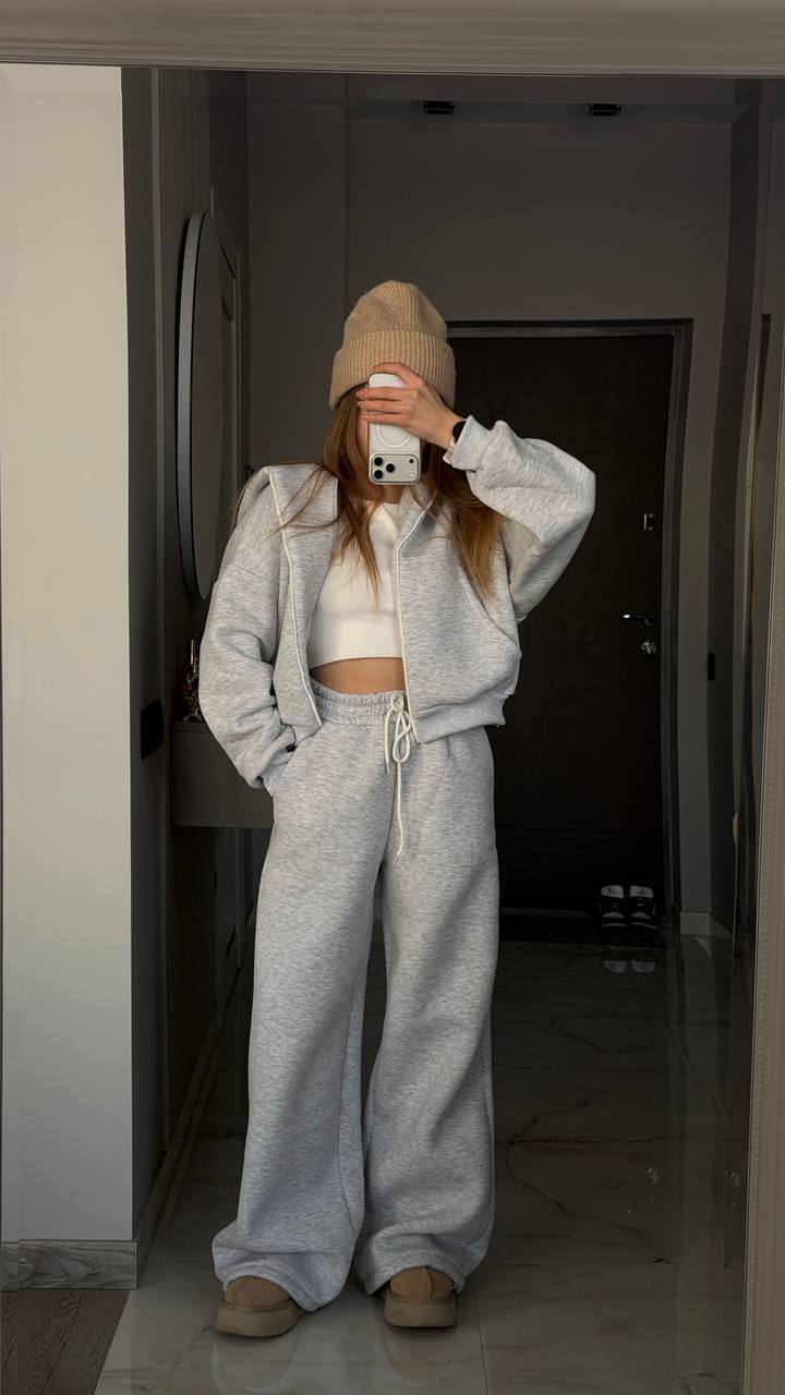 Дуже теплий спортивний костюм преміальної якості