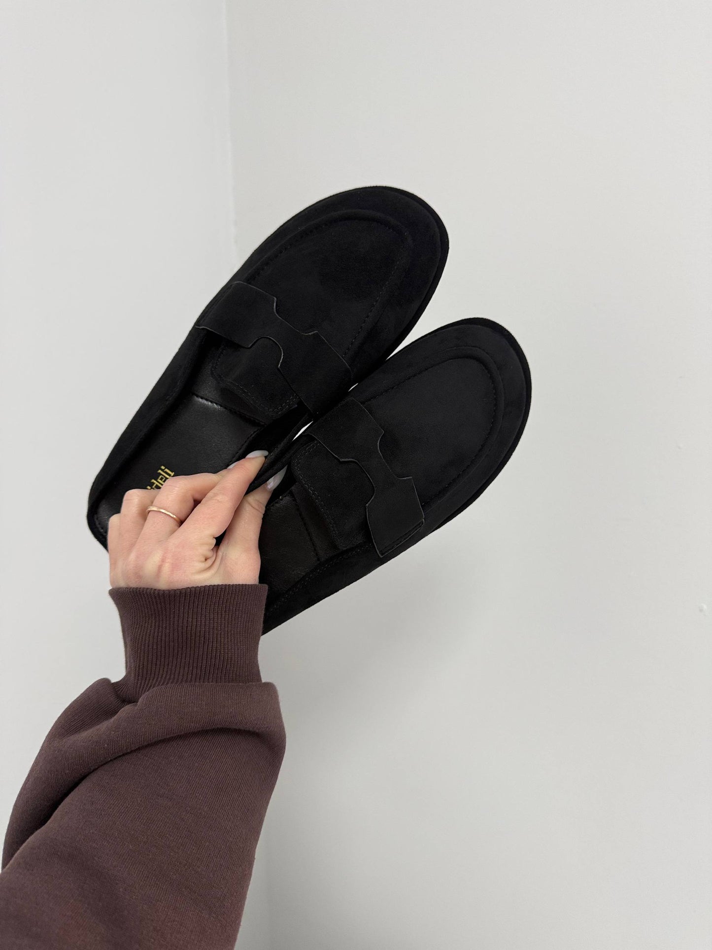 Сабо з анатомічним носиком, чорний